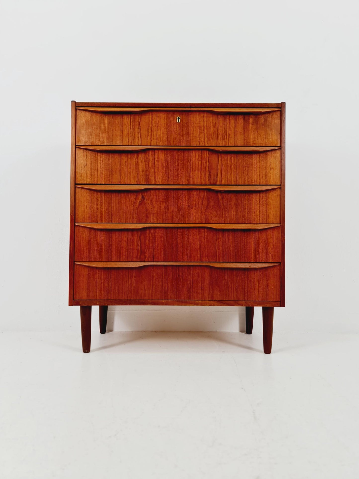 Midcentury danish design chest of drawers / drawer dresser /5 drawers cabinet By Ejsing Möbelfabrik 1960s