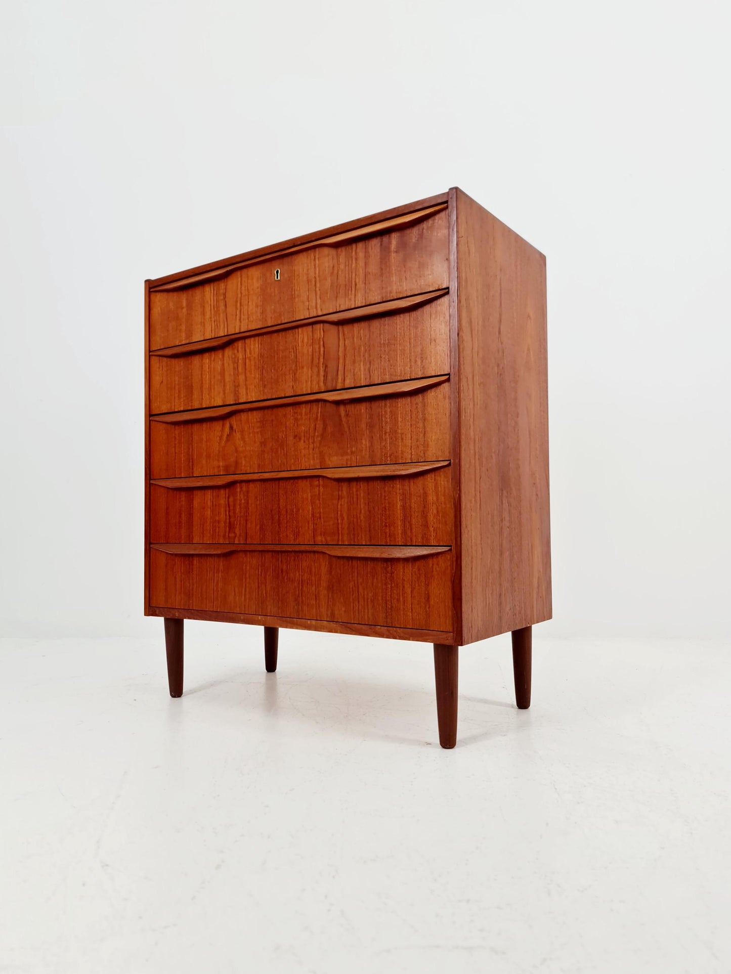 Midcentury danish design chest of drawers / drawer dresser /5 drawers cabinet By Ejsing Möbelfabrik 1960s