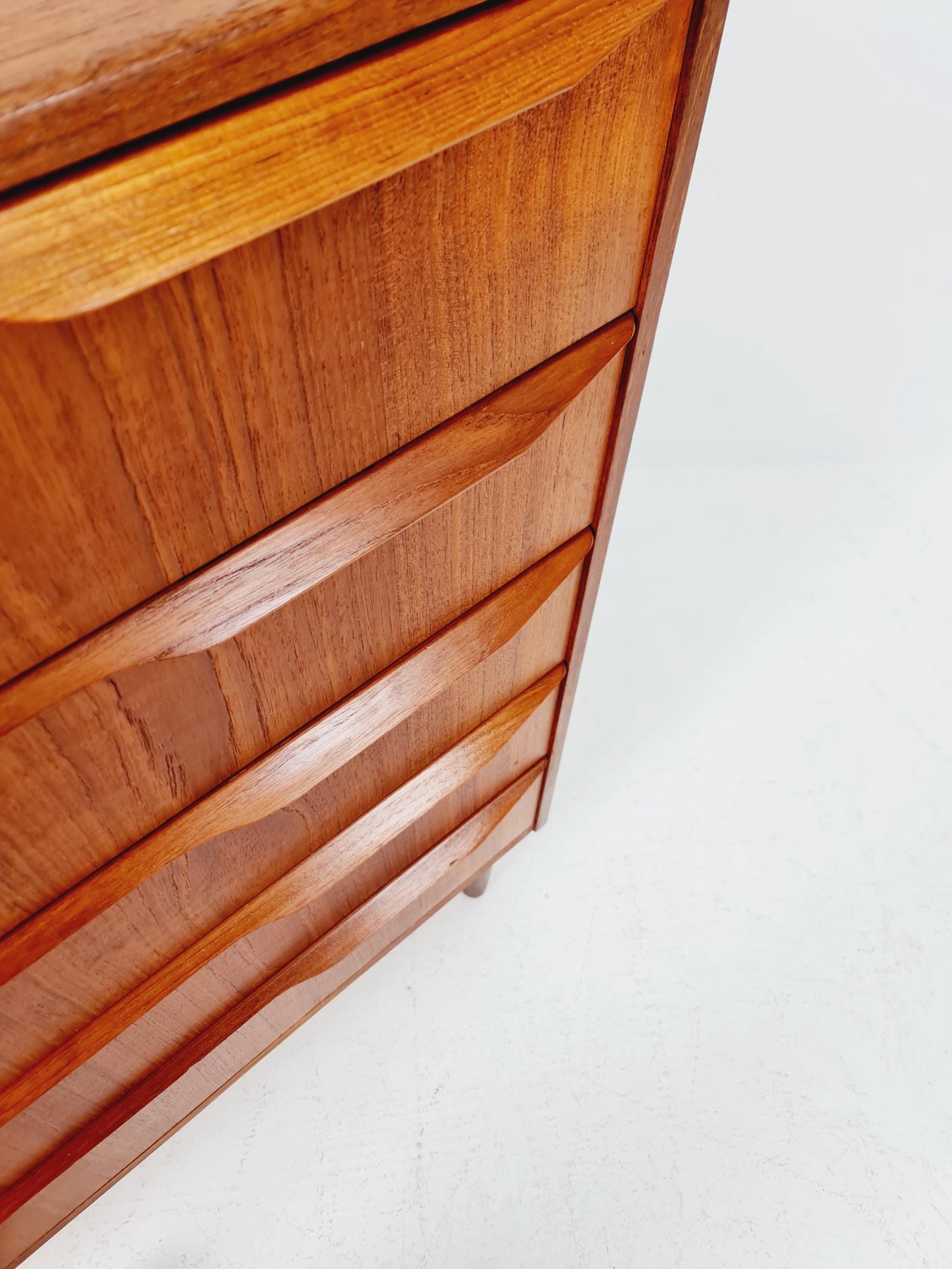 Midcentury danish design chest of drawers / drawer dresser /5 drawers cabinet By Ejsing Möbelfabrik 1960s