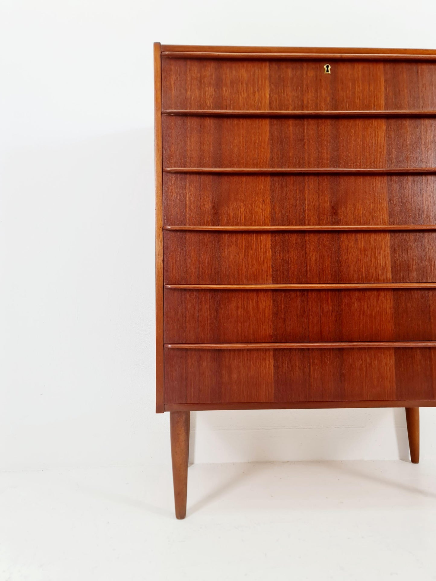 Midcentury danish design chest of drawers / drawer dresser /6 drawers cabinet By Ejsing Möbelfabrik 1960s