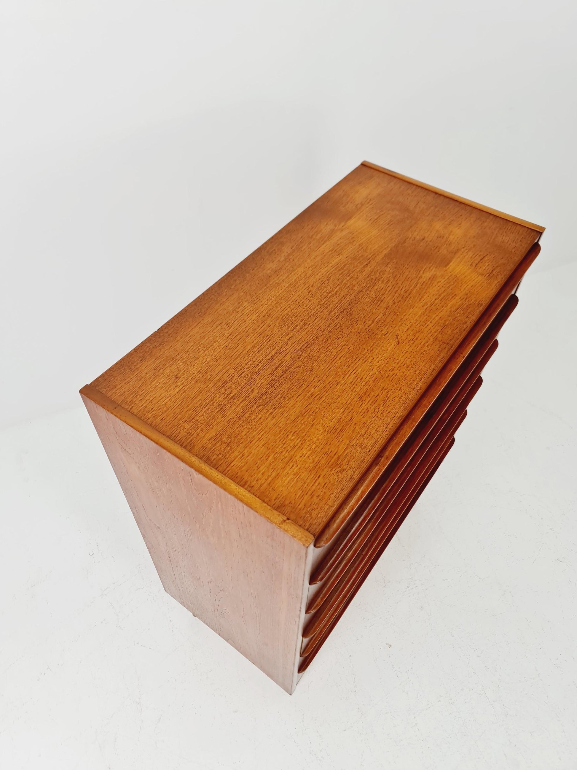 Midcentury danish design chest of drawers / drawer dresser /6 drawers cabinet By Ejsing Möbelfabrik 1960s