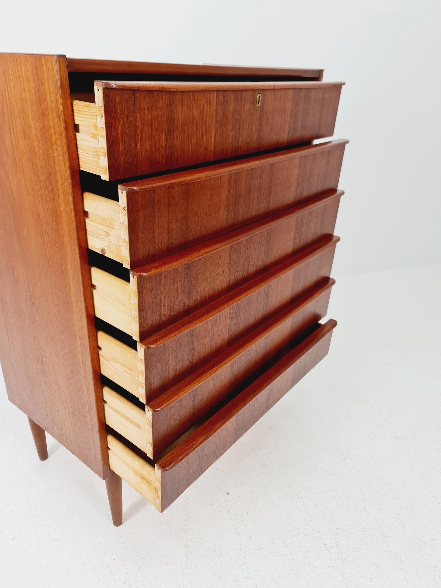 Midcentury danish design chest of drawers / drawer dresser /6 drawers cabinet By Ejsing Möbelfabrik 1960s