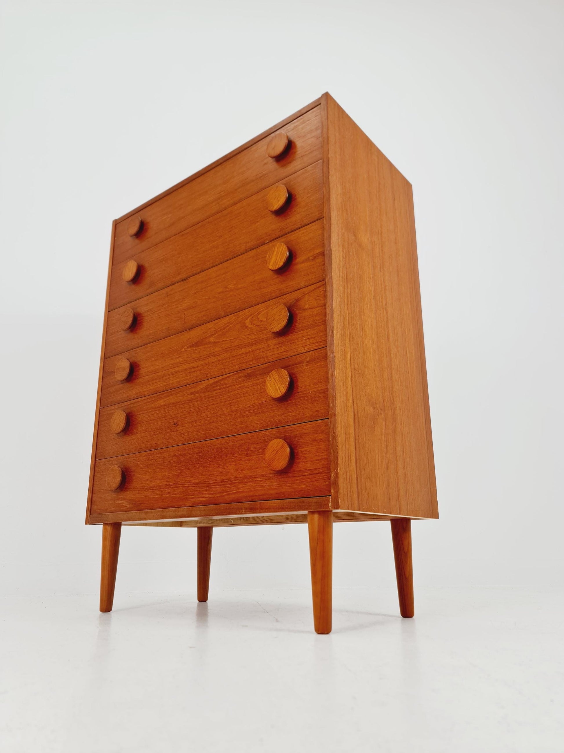Midcentury danish design chest of drawers / drawer dresser /6 drawers cabinet By Ejsing Möbelfabrik 1960s