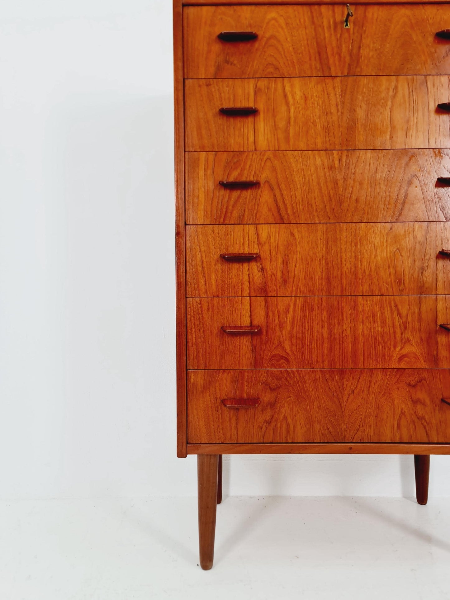 Midcentury danish design chest of drawers / drawer dresser /6 drawers cabinet By Ejsing Möbelfabrik 1960s