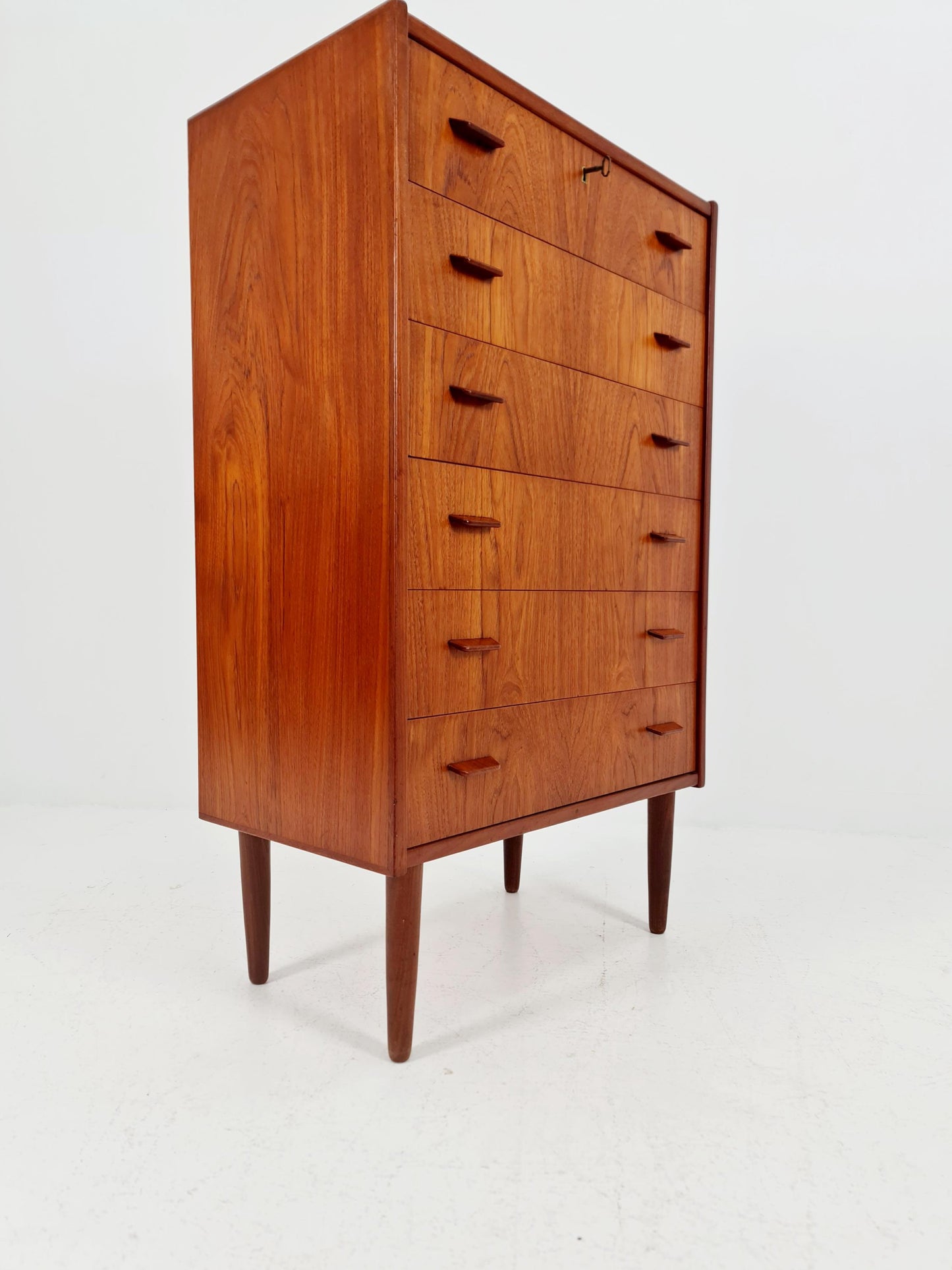 Midcentury danish design chest of drawers / drawer dresser /6 drawers cabinet By Ejsing Möbelfabrik 1960s