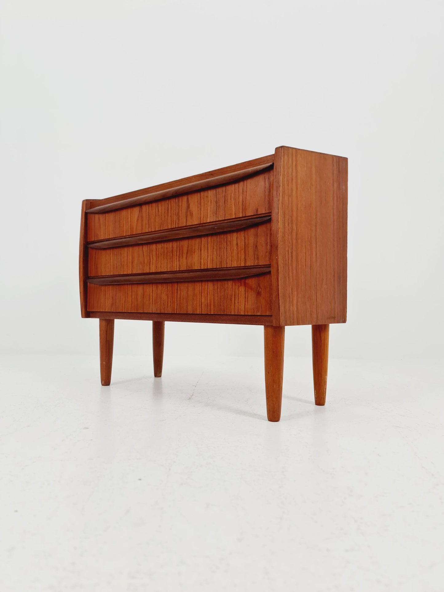 Midcentury danish drawer dresser /3 drawers 1960s