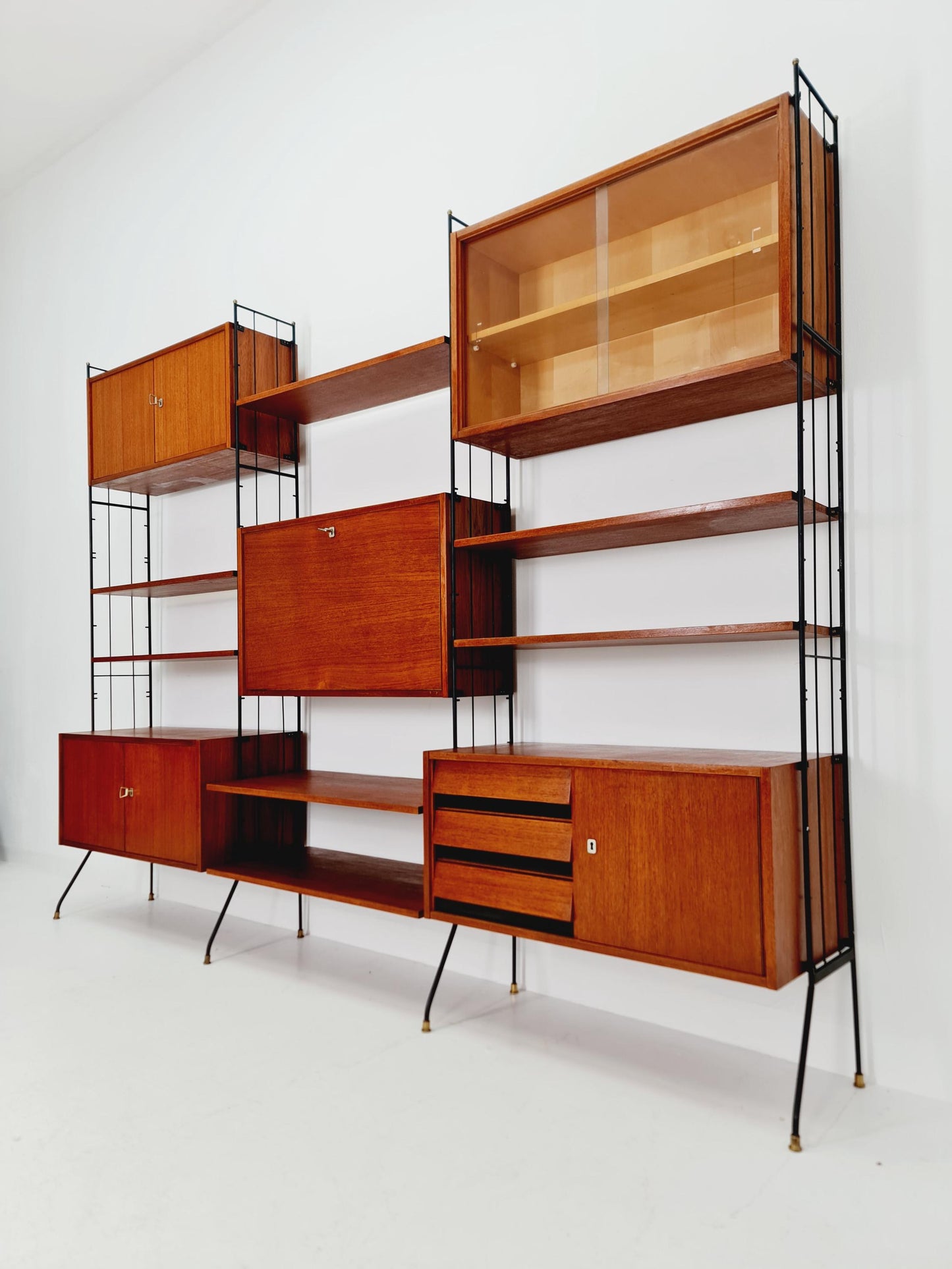 Freestanding string shelf-system unit bookcase teak & metal by Koch Möbel Germany, 1950s