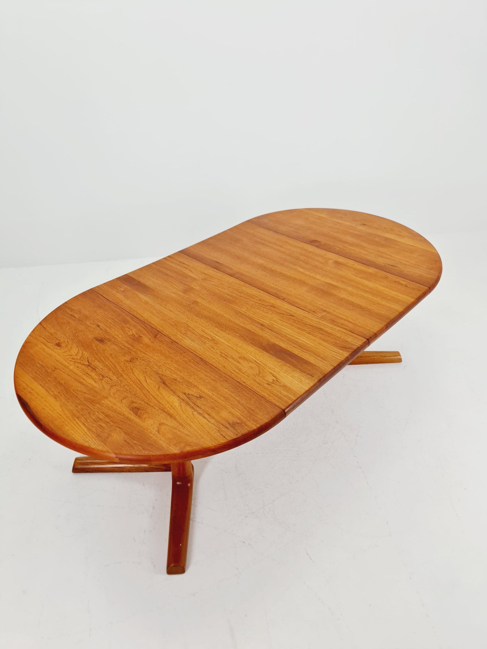 Mid century extendable Danish Modern Solid Teak XXL dining table by Dyrlund MöbelFabrik , 1970s