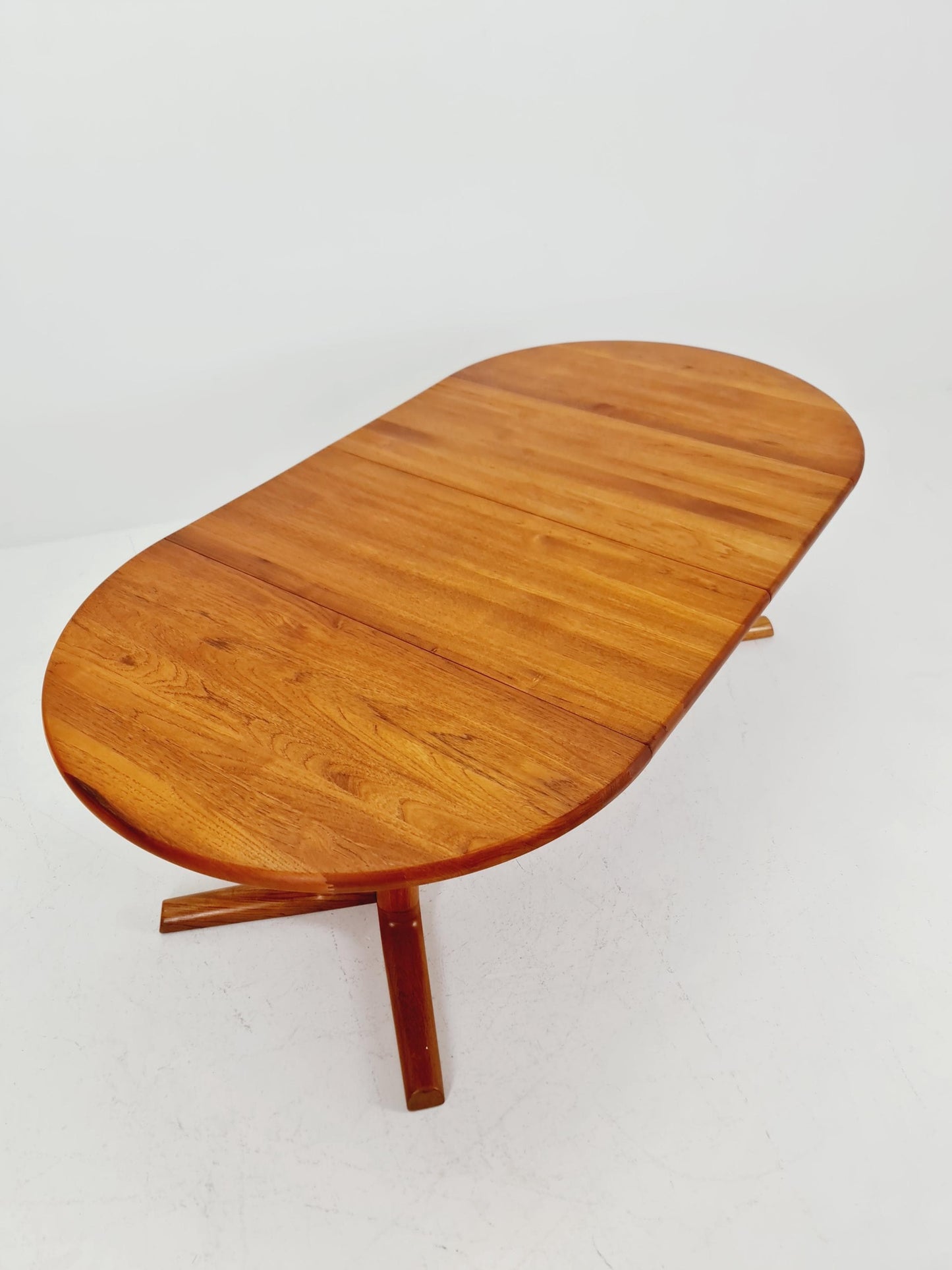 Mid century extendable Danish Modern Solid Teak XXL dining table by Dyrlund MöbelFabrik , 1970s