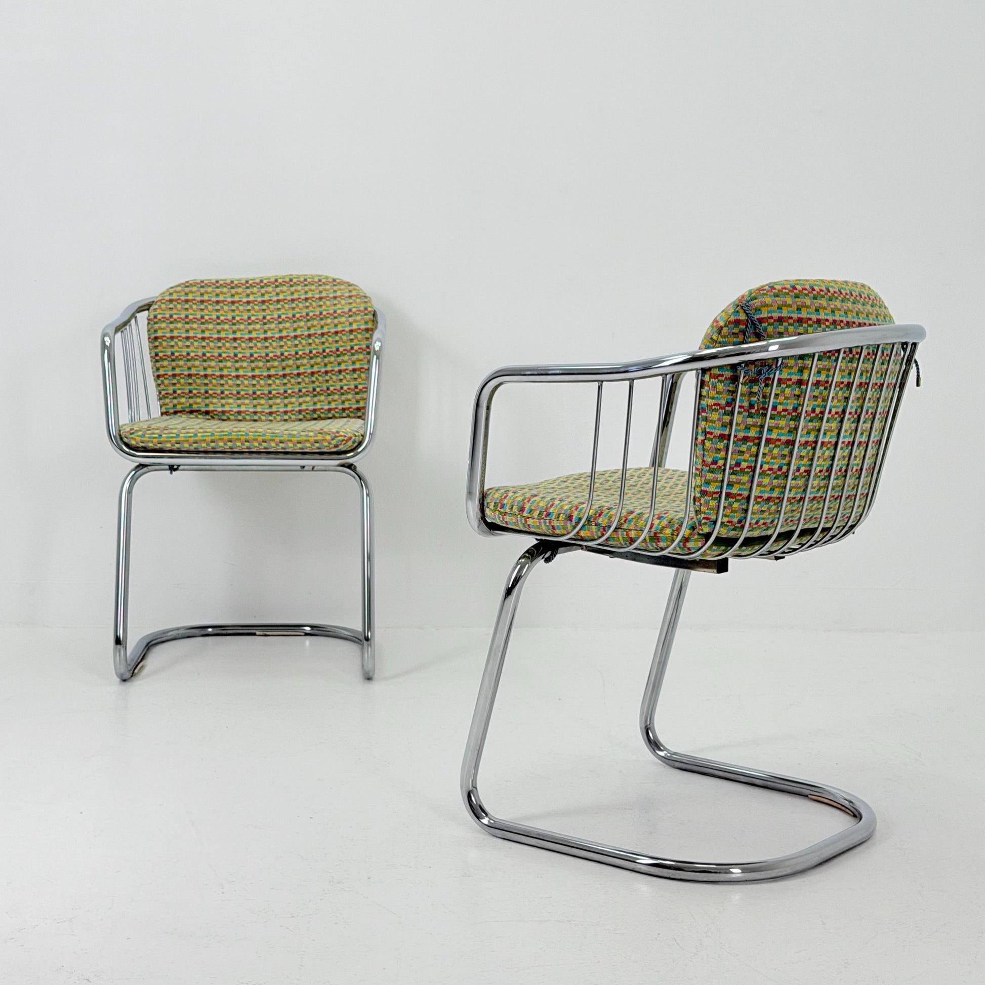 Set of 2 Mid-Century Dining Armchairs by Gastone Rinaldi – Chrome Frame, Green & Red Retro Upholstery, Italy 1970s