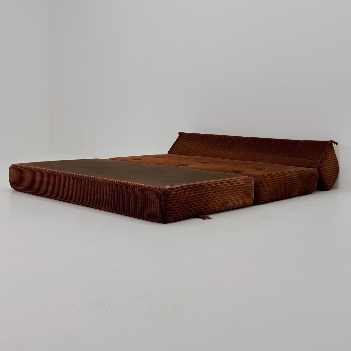 Mid Century Space Age brown velvet cord day bed / Lounge Sofa-Bed by IKEA, Sweden | 1980s