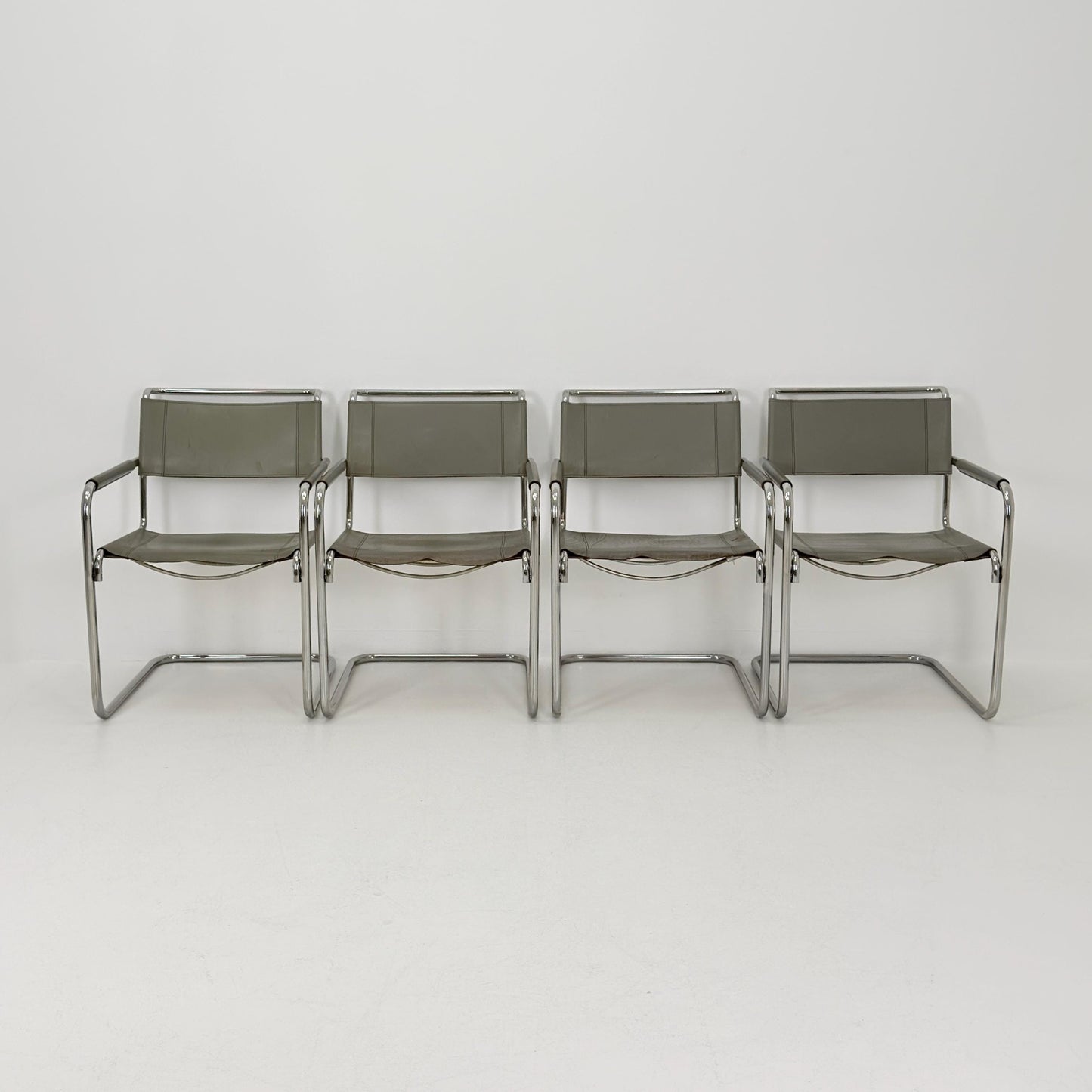 Set of 4 Iconic gray Leather S34 Cantilever Chairs by Mart Stam for Thonet – Bauhaus Design, 1980s Germany