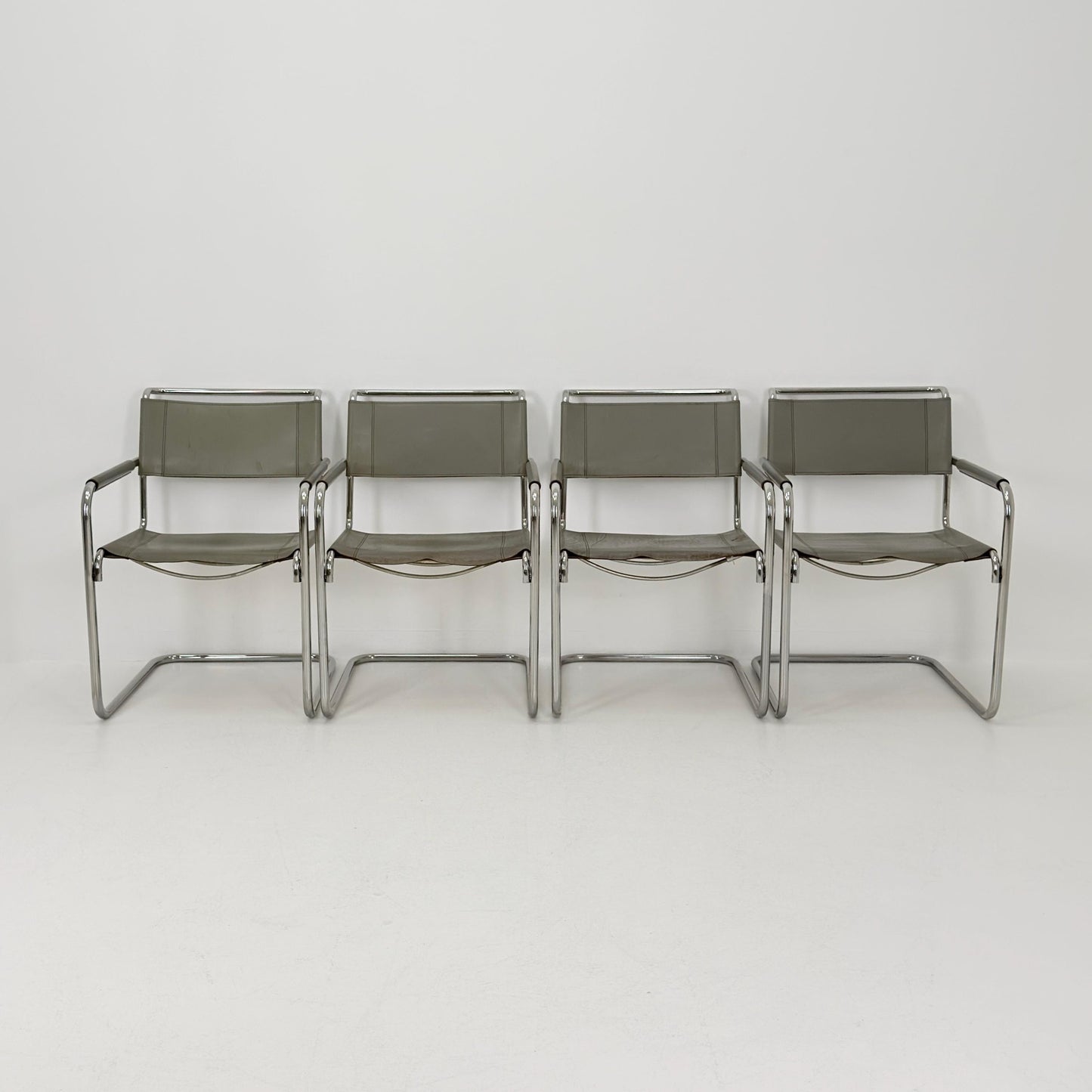Set of 4 Iconic gray Leather S34 Cantilever Chairs by Mart Stam for Thonet – Bauhaus Design, 1980s Germany