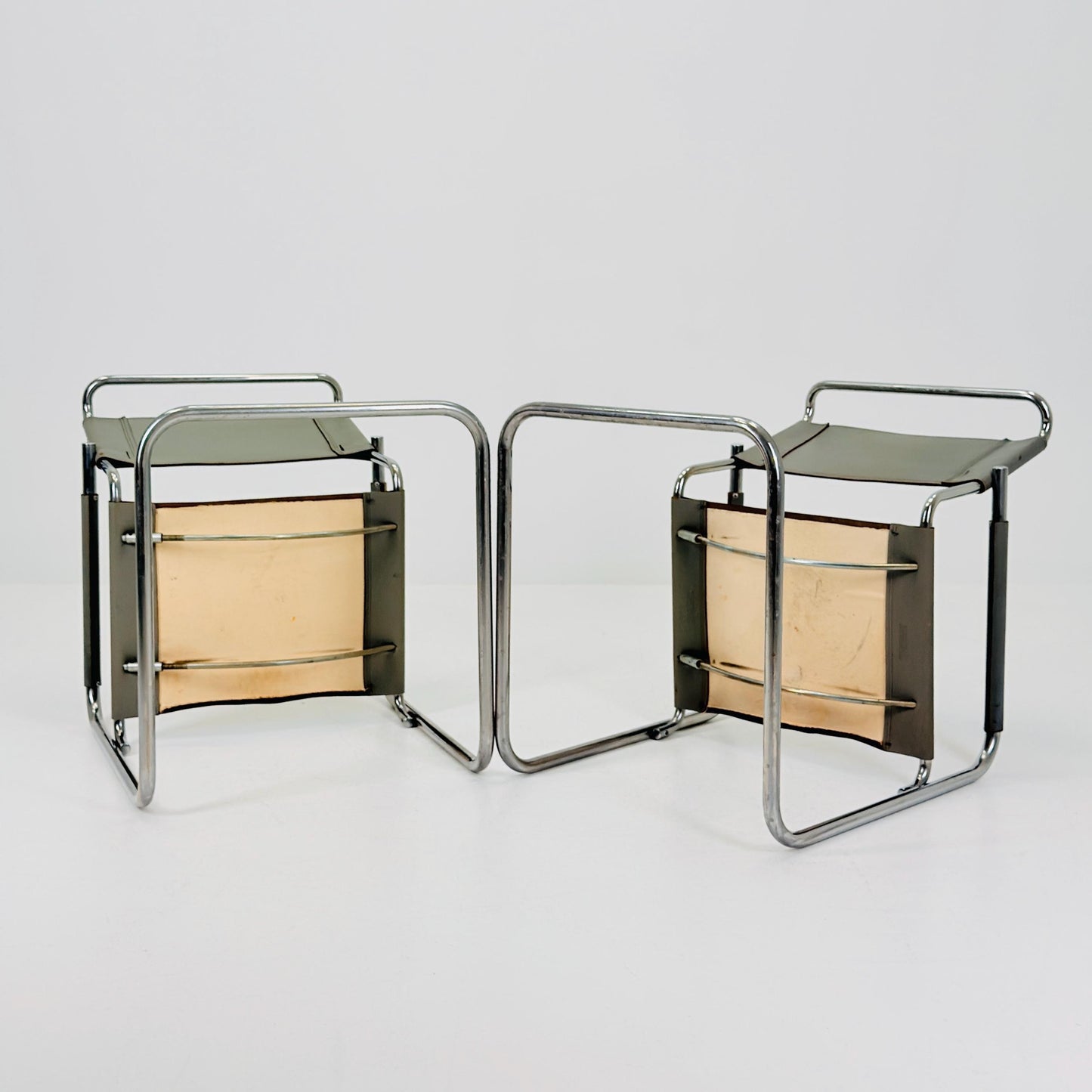 Set of 2 Iconic gray Leather S34 Cantilever Chairs by Mart Stam for Thonet – Bauhaus Design, 1980s Germany