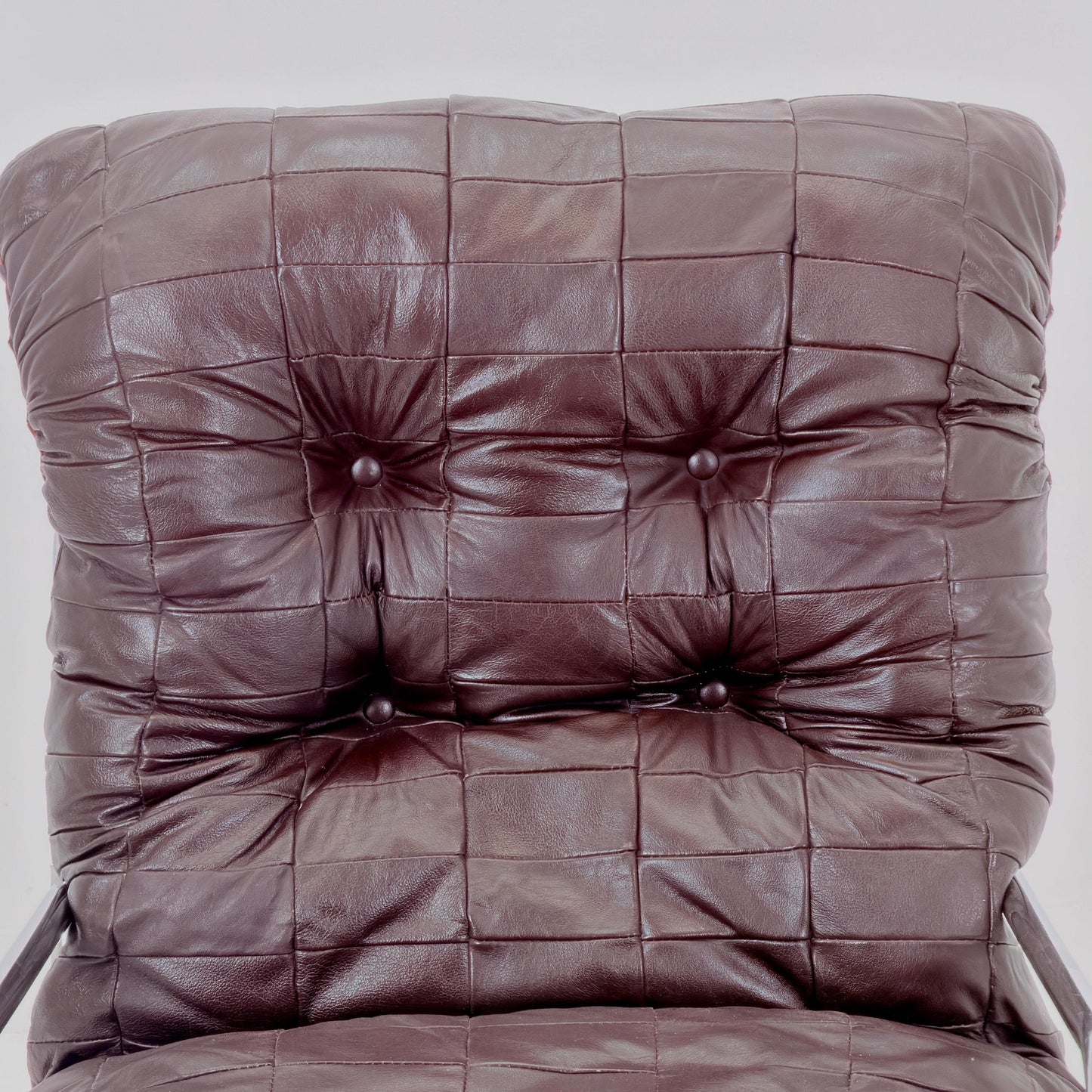 Mid-century sling brown leather lounge chair by Peter Hoyte, 1960s