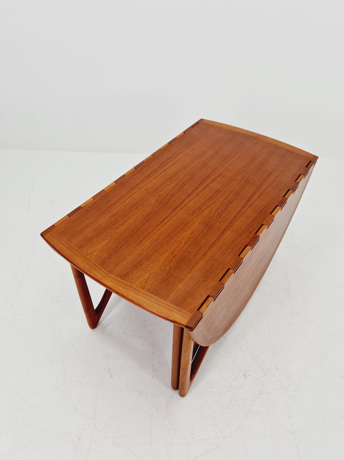Iconic Danish Mid-Century Modern Drop leaf Teak Dining Table by Niels Koefoed 1960s