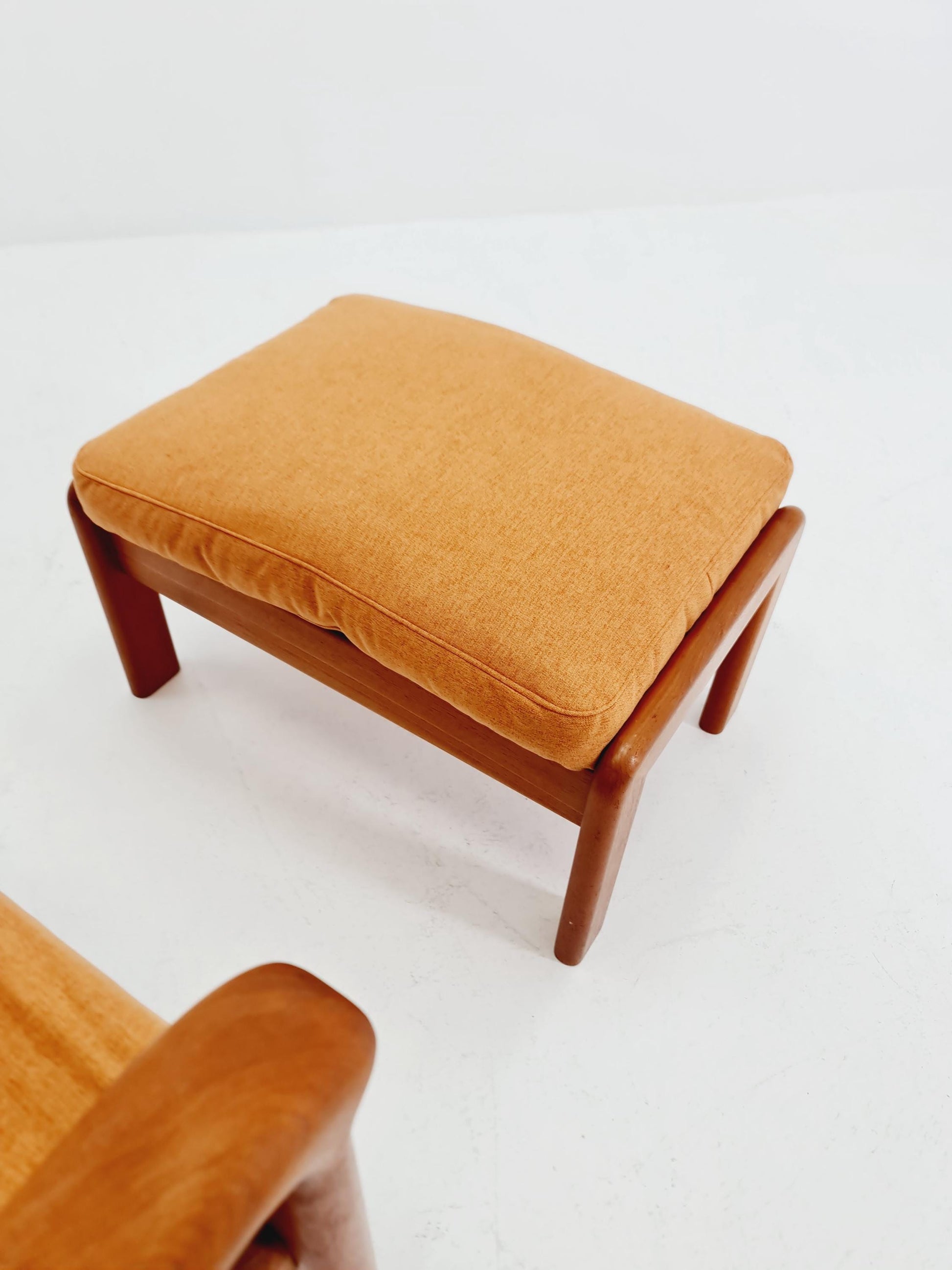 Mid century teak easy lounge chairs With Ottoman by Holstebro möbelfabrik A/S , 1970s