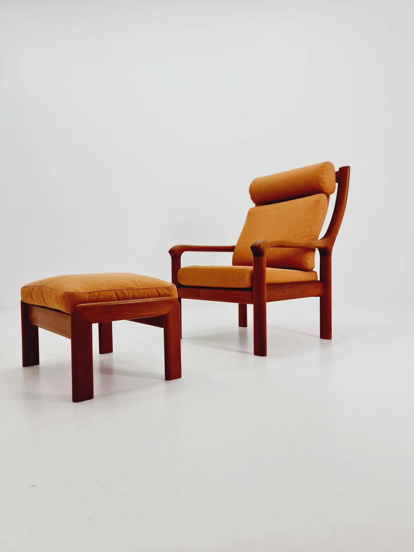 Mid century teak easy lounge chairs With Ottoman by Holstebro möbelfabrik A/S , 1970s