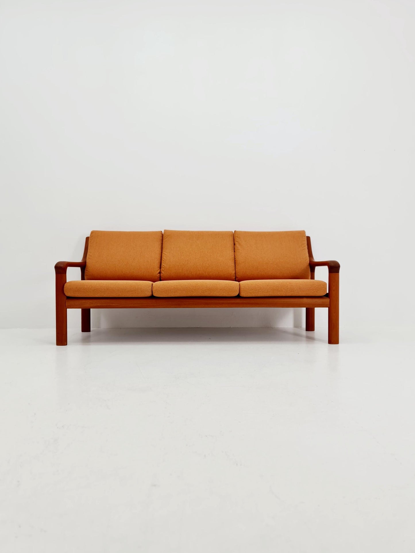 Mid century teak 3 -Seater Sofa by Holstebro möbelfabrik A/S , 1970s
