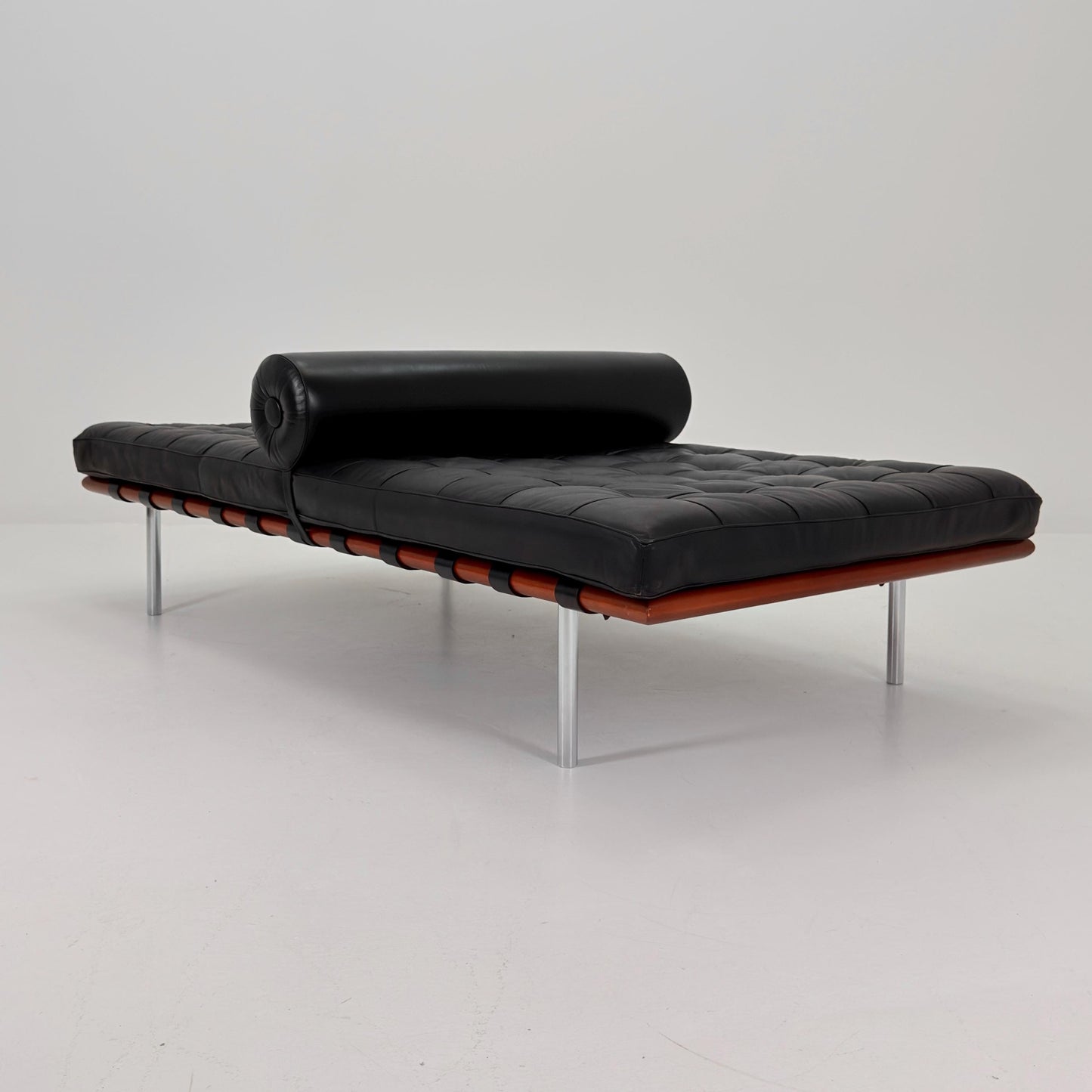 Rare Barcelona Daybed by Ludwig Mies van der Rohe for Knoll International, 1980s