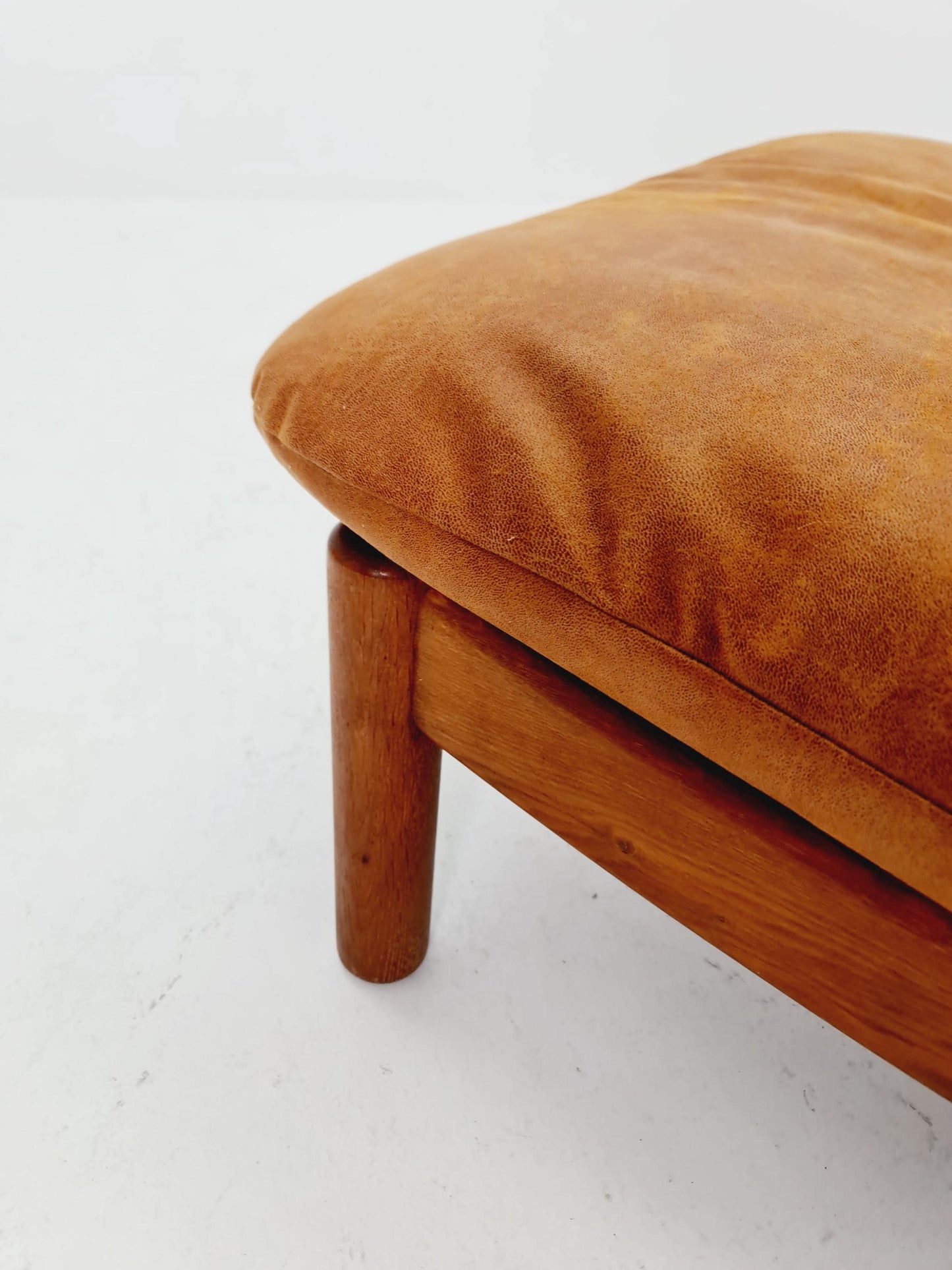 mid century loungechairs in leather and wood By Carl Straub Germany , 1960s Set of 2