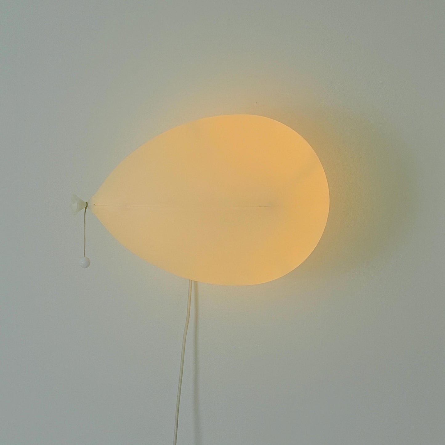 Mid century modern Yves Christin Balloon Lamp for Bilumen, Italy 1980s