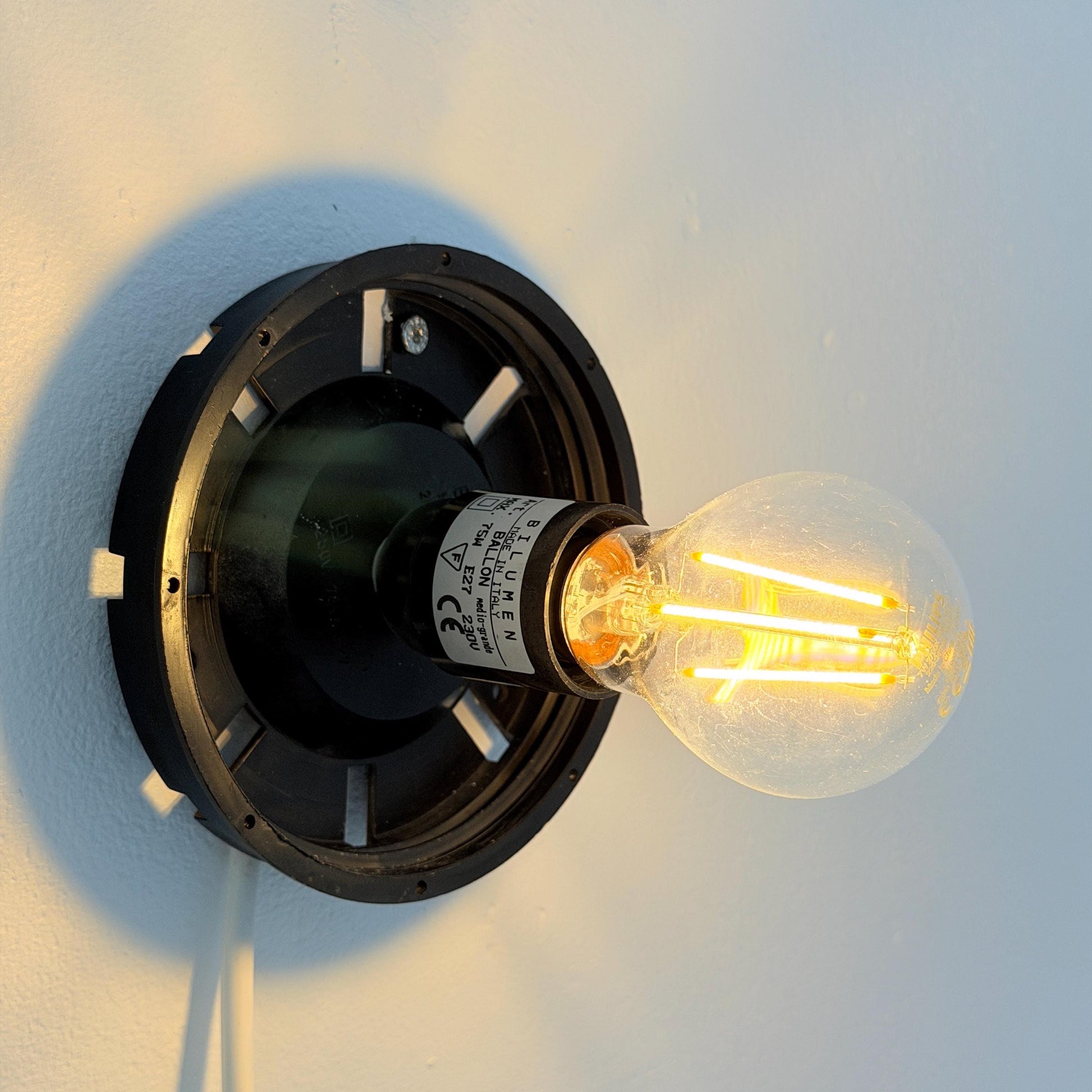 Mid century modern Yves Christin Balloon Lamp for Bilumen, Italy 1980s