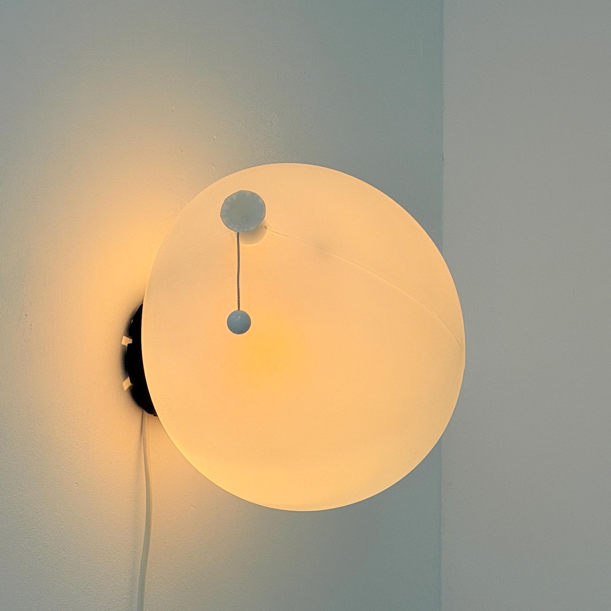 Mid century modern Yves Christin Balloon Lamp for Bilumen, Italy 1980s