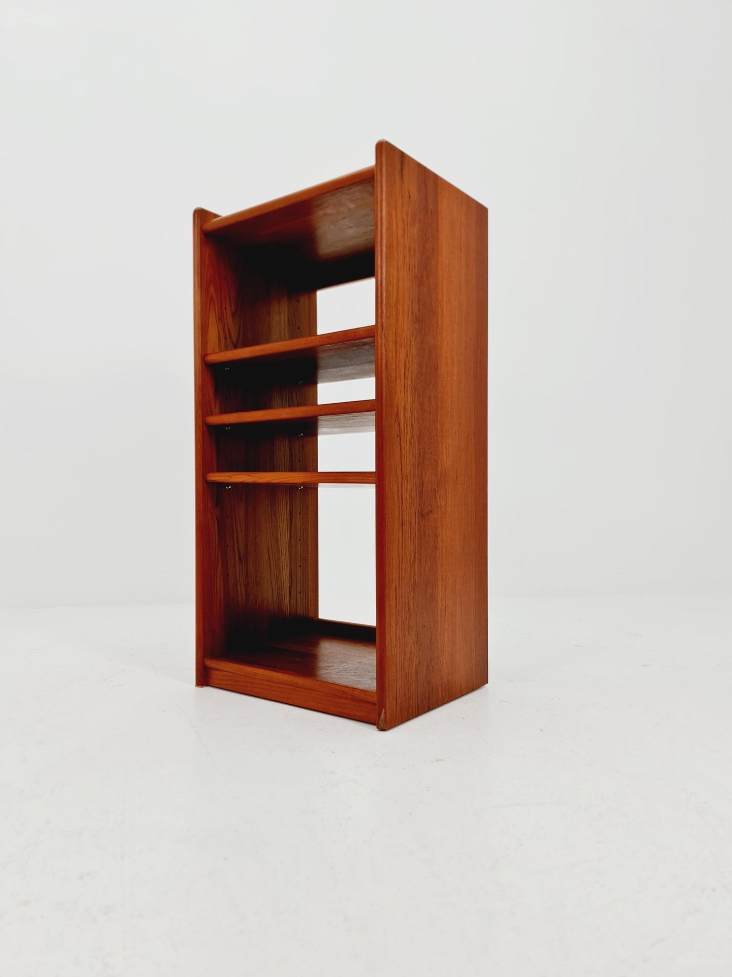Danish freestanding solid teak vintage bookshelf / book case teak , 1970s