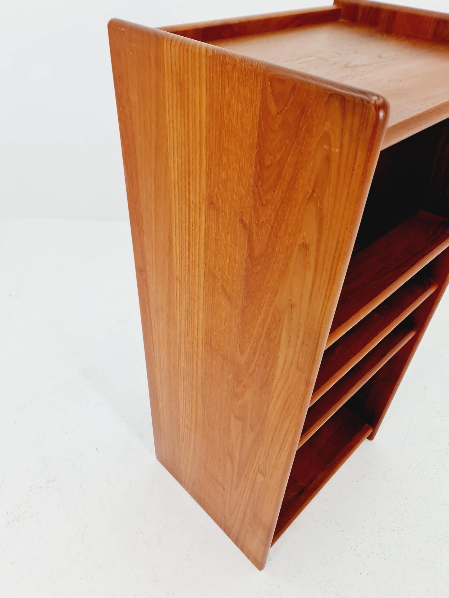 Danish freestanding solid teak vintage bookshelf / book case teak , 1970s