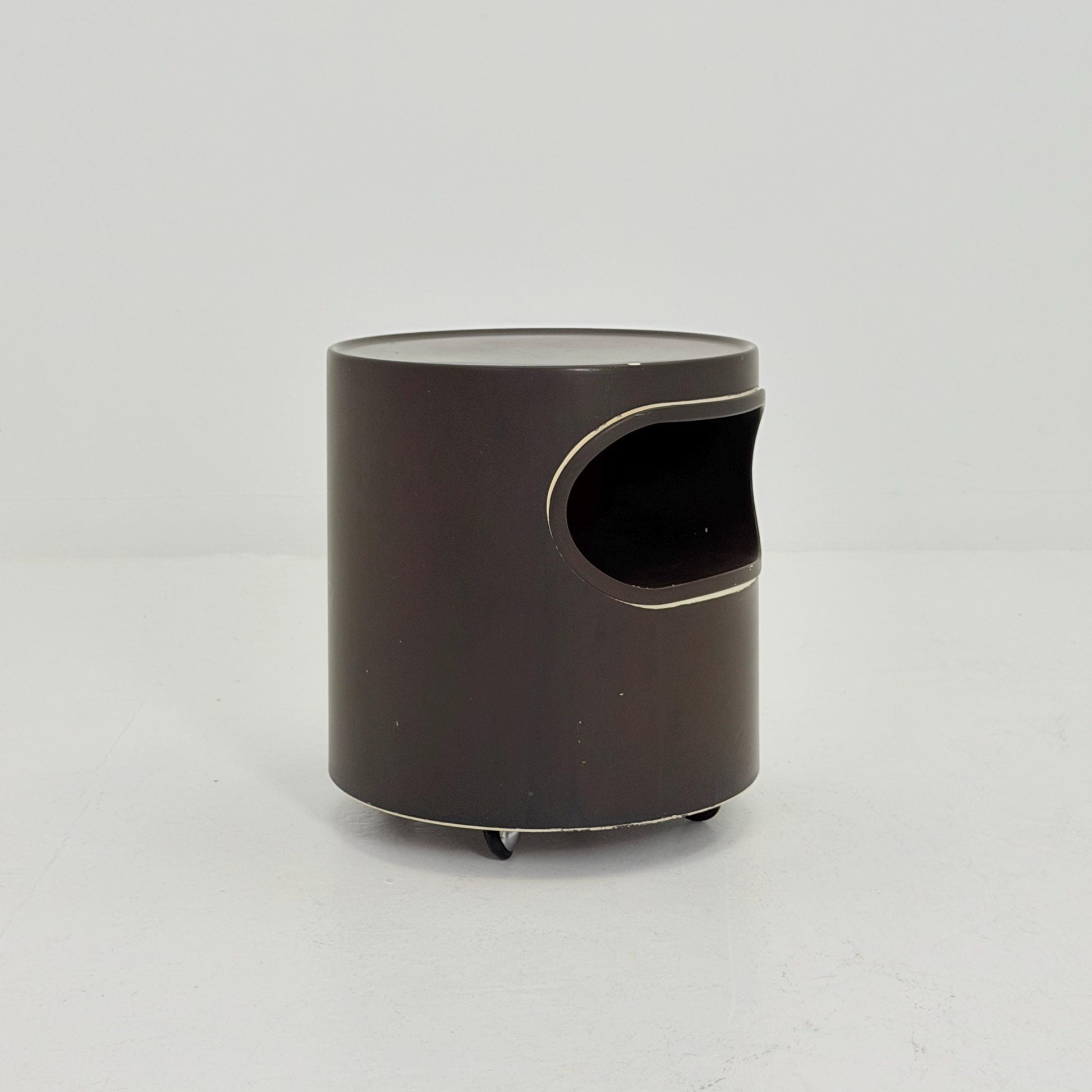 Mid century Space Age Artemide Giano Vano Side Table by Emma Gismondi Schweinberger 1970s Italy