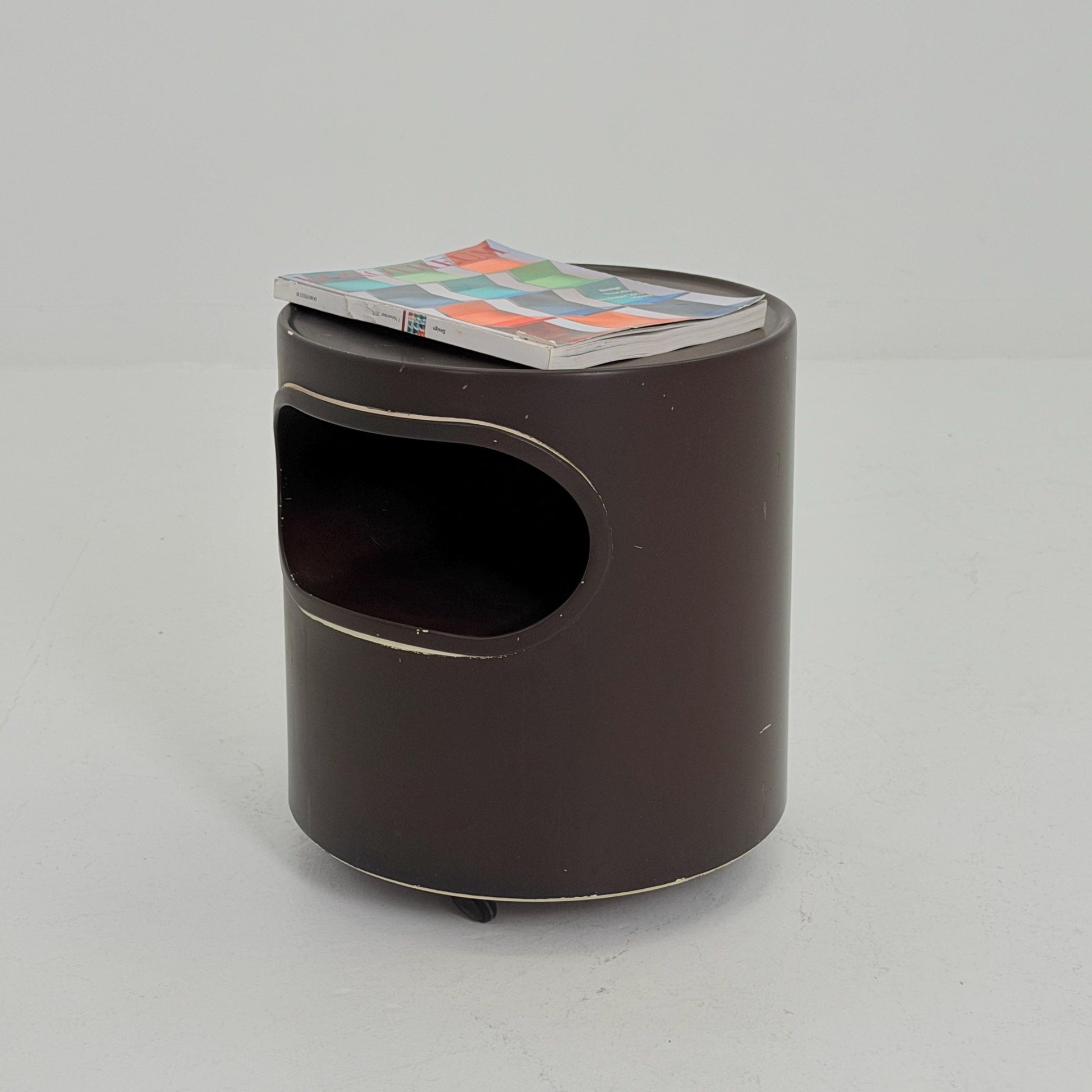 Mid century Space Age Artemide Giano Vano Side Table by Emma Gismondi Schweinberger 1970s Italy
