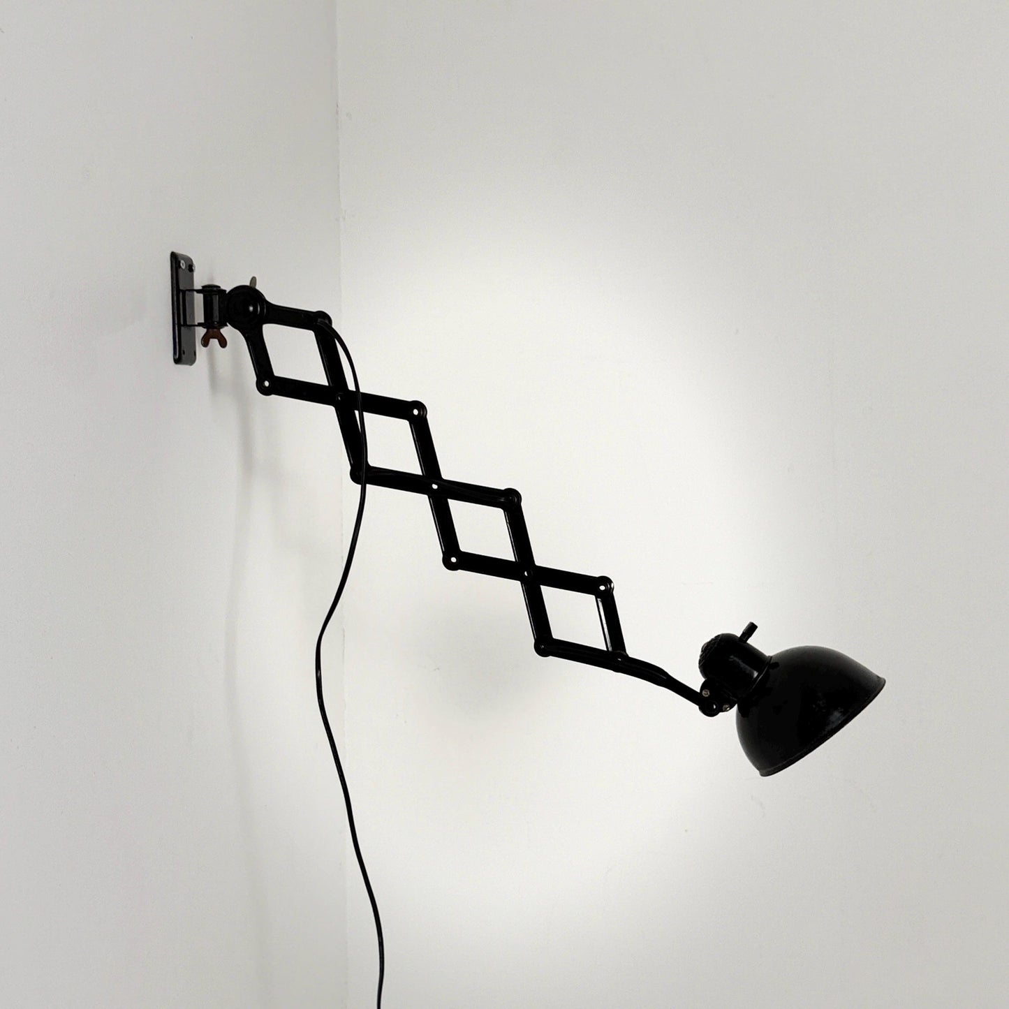Original Kaiser Idell 6718 Scissor Wall Lamp by Christian Dell, 1930s Bauhaus Industrial Black Wall Light, Germany