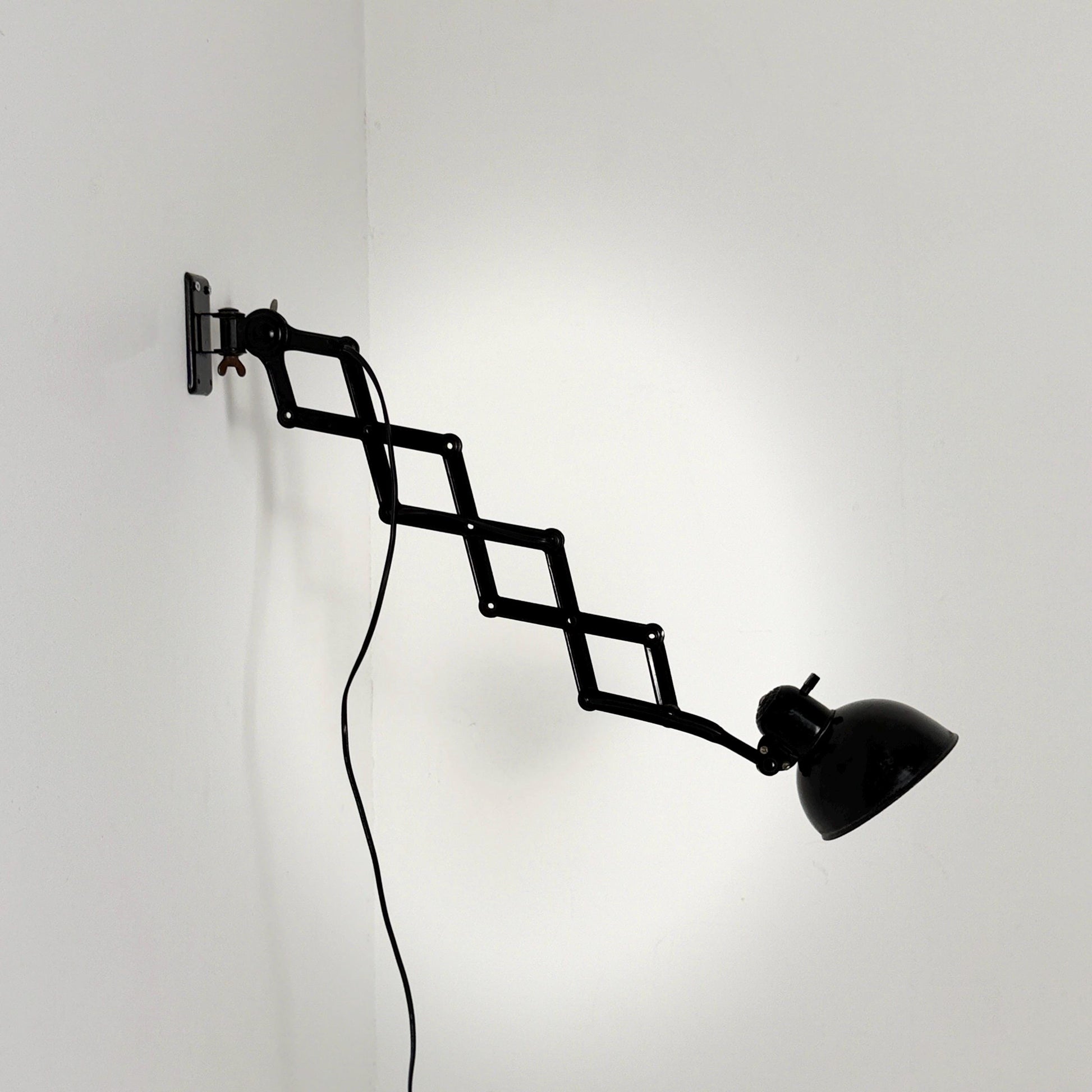 Original Kaiser Idell 6718 Scissor Wall Lamp by Christian Dell, 1930s Bauhaus Industrial Black Wall Light, Germany