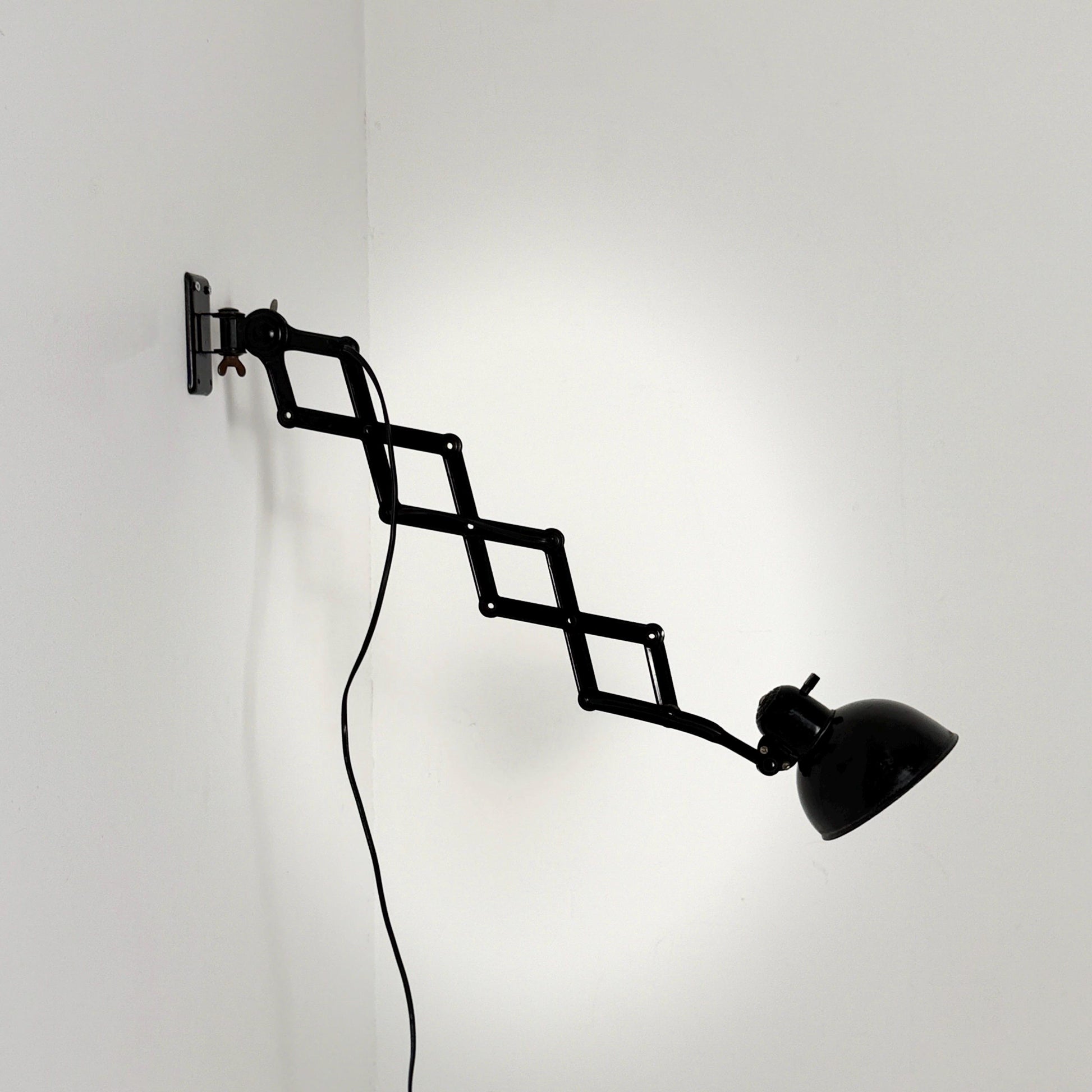 Original Kaiser Idell 6718 Scissor Wall Lamp by Christian Dell, 1930s Bauhaus Industrial Black Wall Light, Germany
