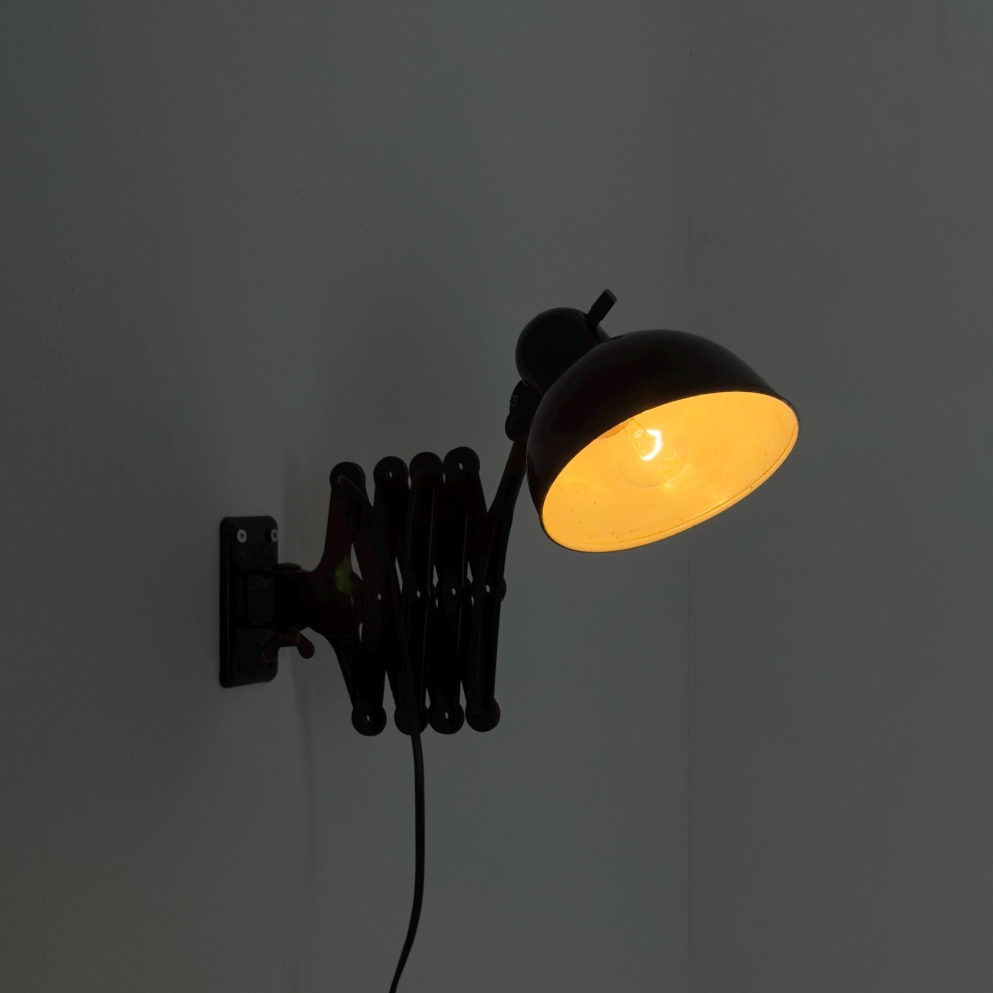 Original Kaiser Idell 6718 Scissor Wall Lamp by Christian Dell, 1930s Bauhaus Industrial Black Wall Light, Germany