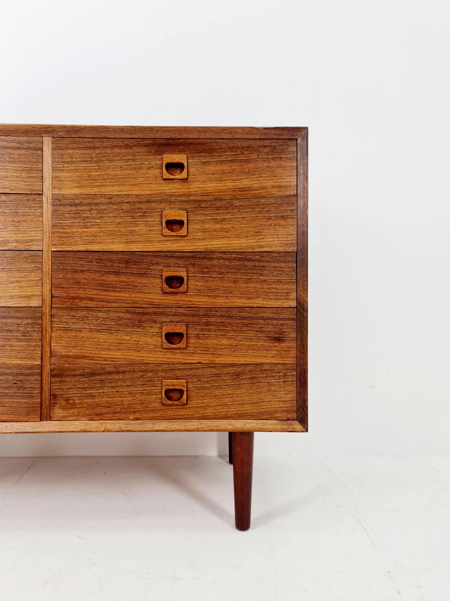 Midcentury danish design chest of drawers / drawer dresser /6 drawers cabinet BY Brouers 1960s