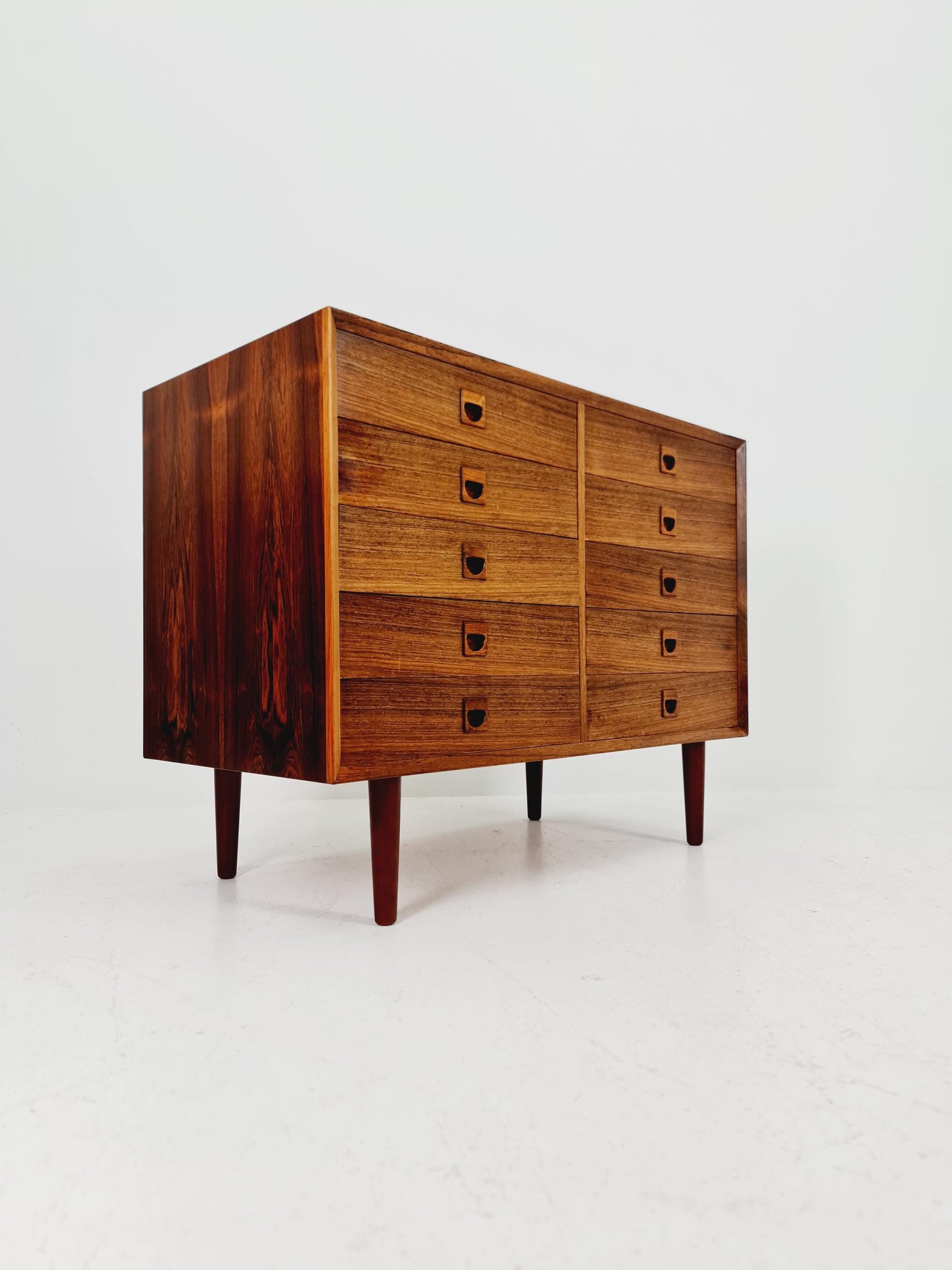 Midcentury danish design chest of drawers / drawer dresser /6 drawers cabinet BY Brouers 1960s