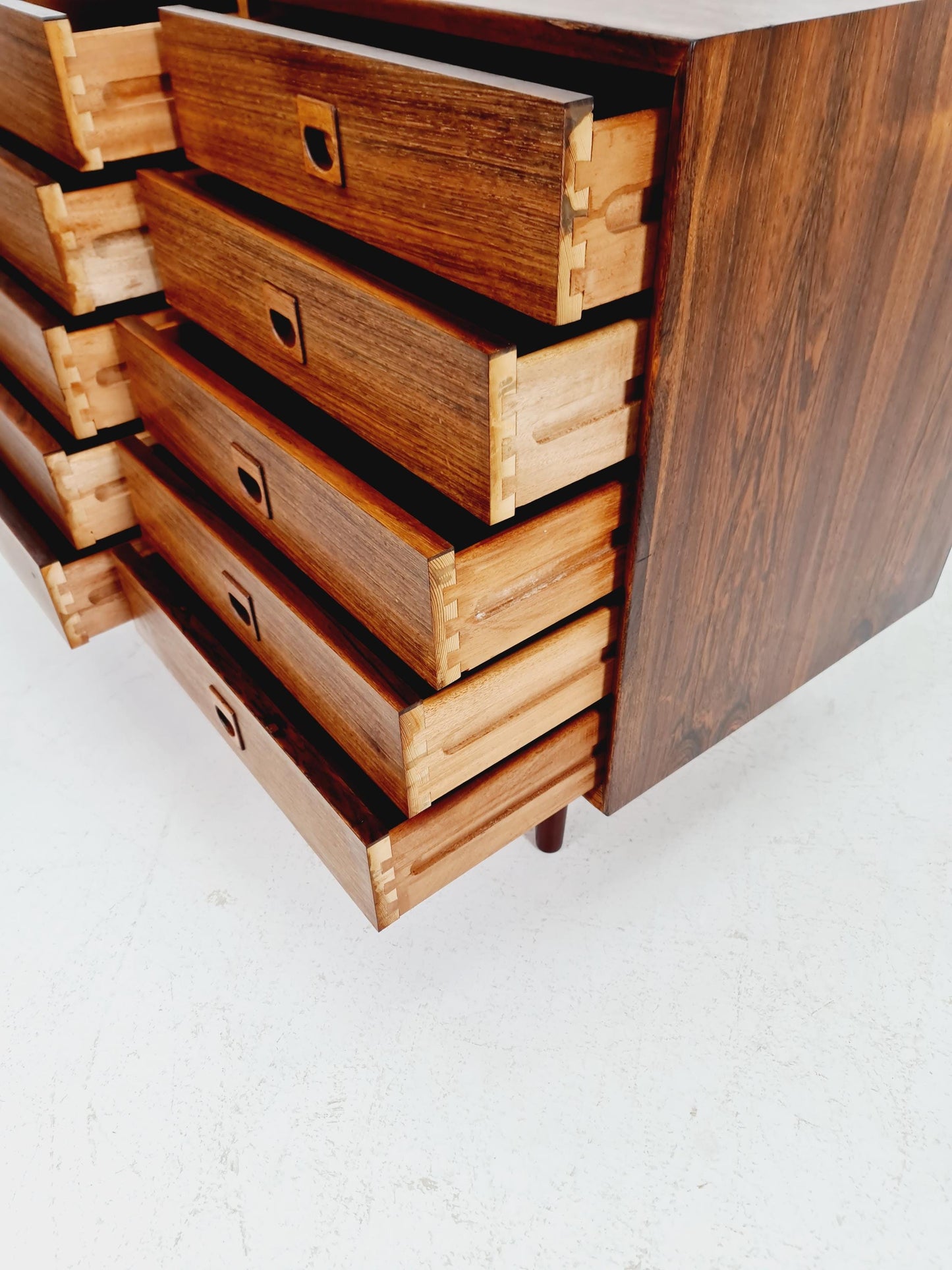 Midcentury danish design chest of drawers / drawer dresser /6 drawers cabinet BY Brouers 1960s