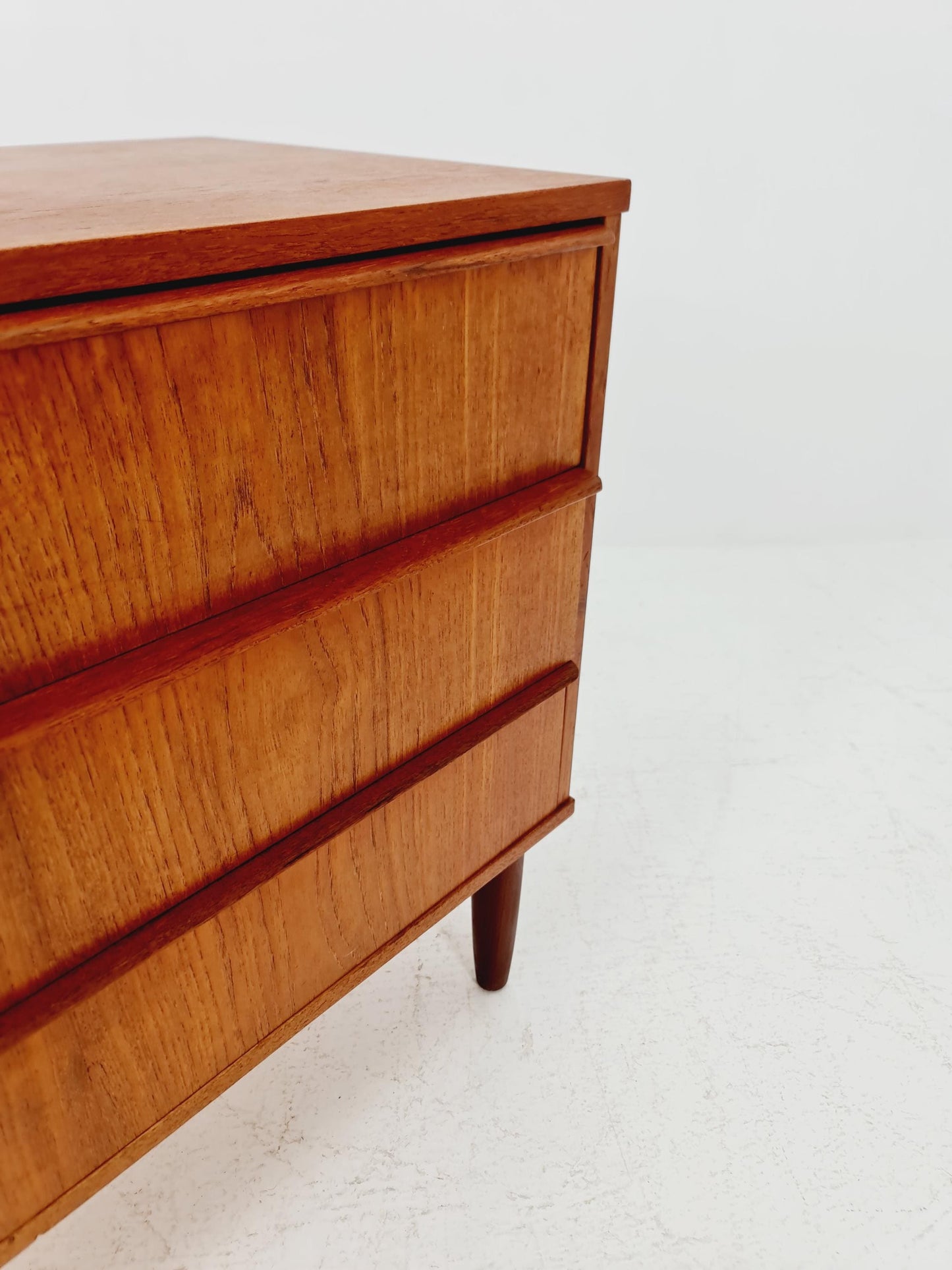 Midcentury danish drawer dresser /3 drawers 1960s