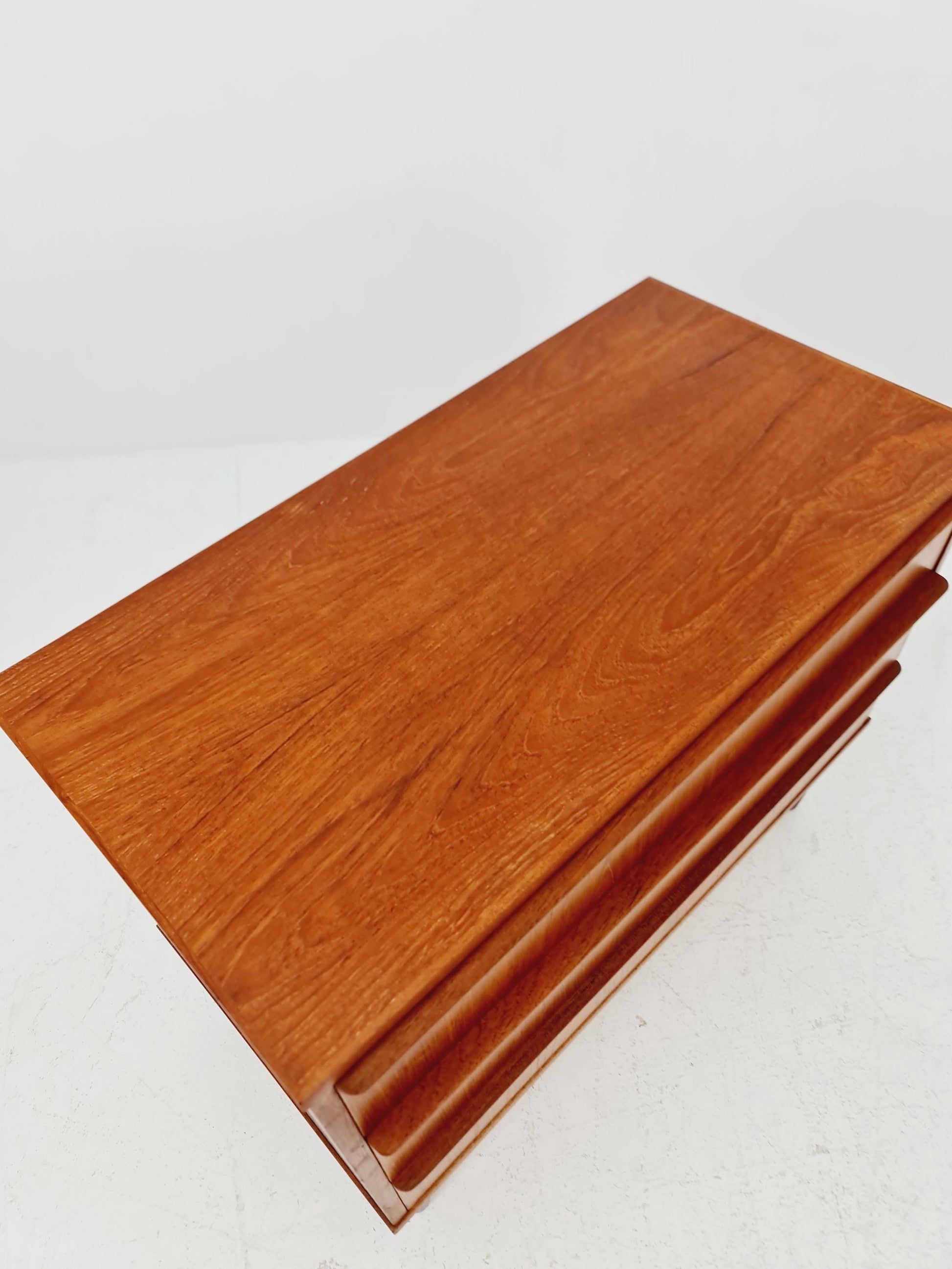 Midcentury danish drawer dresser /3 drawers 1960s