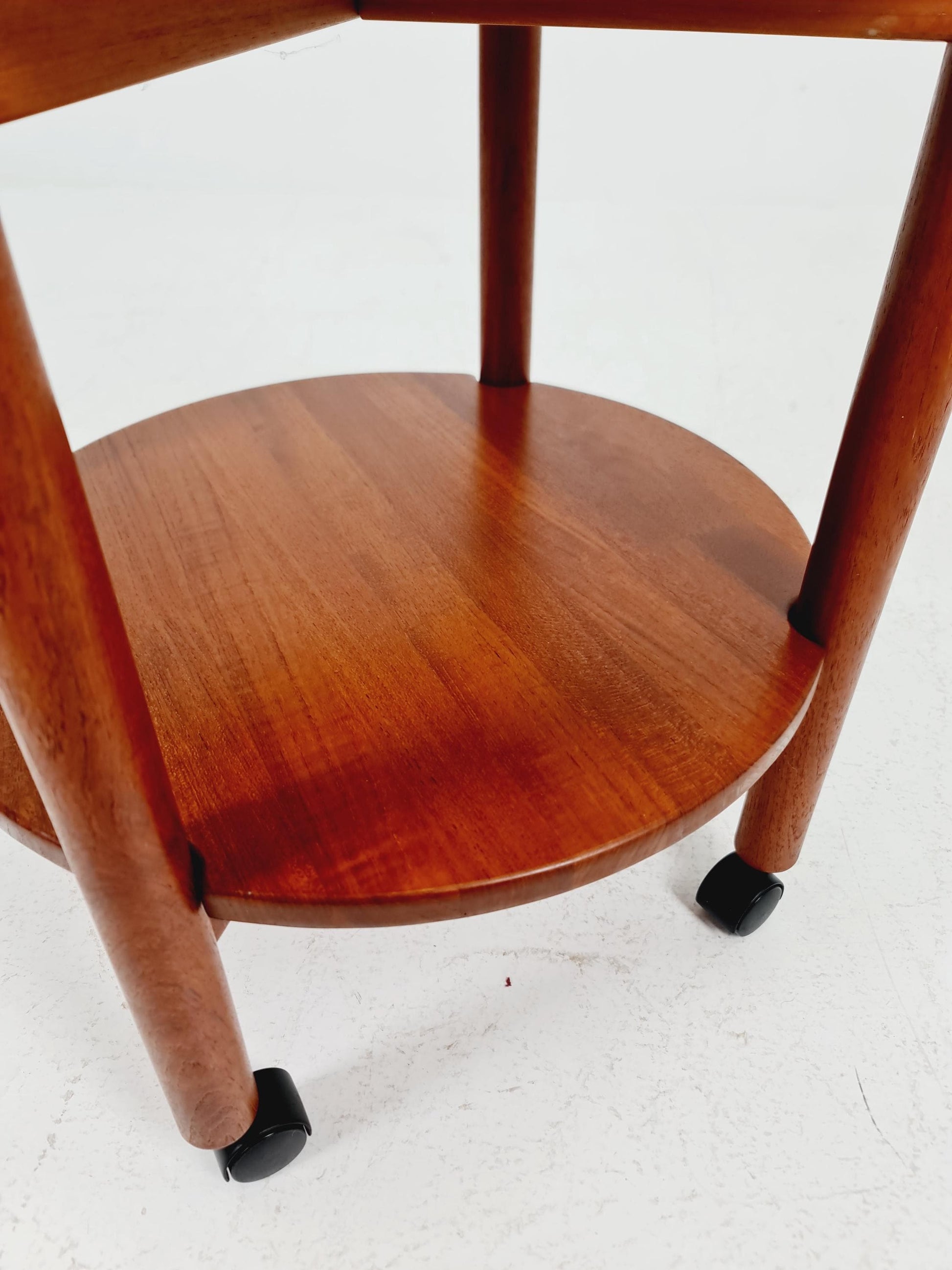 Vintage danish mid century trolley bar cart in solid teak By Saling Stolfabrik Möbler, 1960s