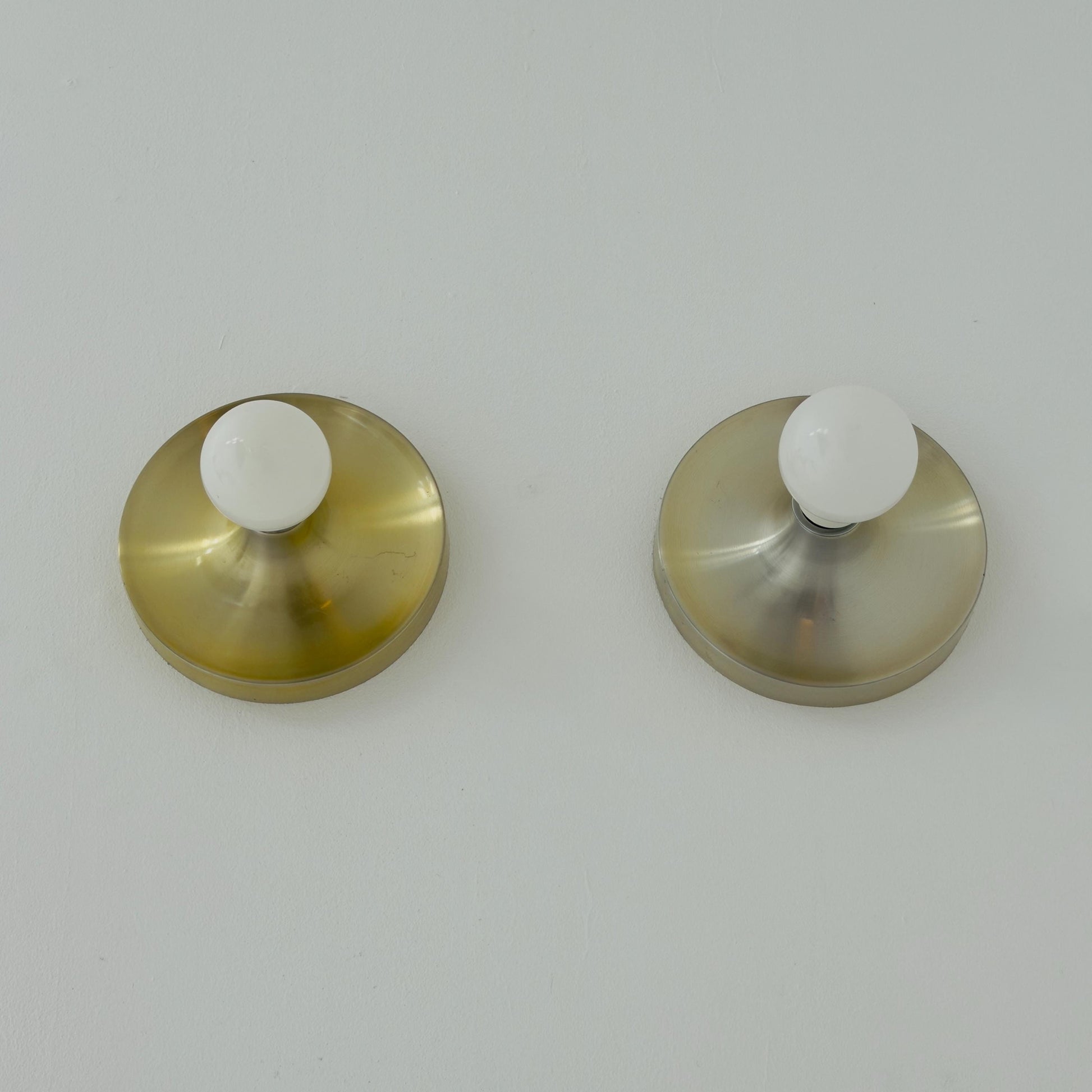 Ser of 2 Space age wall lights selection by Charlotte Perriand for Les Arcs, 1970 France