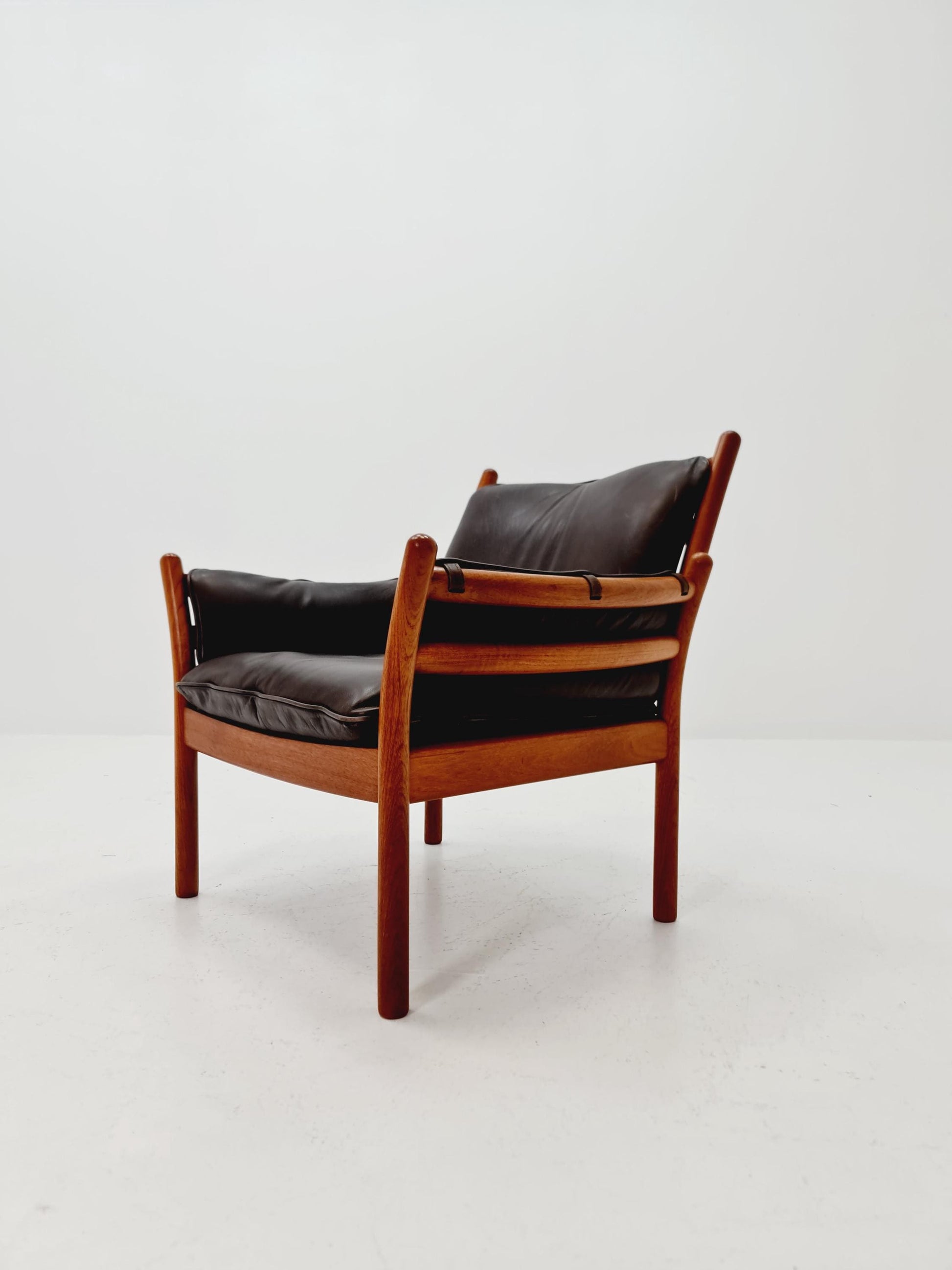 Mid century easy lounge chair by Illum Wikkelso 'Genius' For Silkborg Denamrk 1960s,