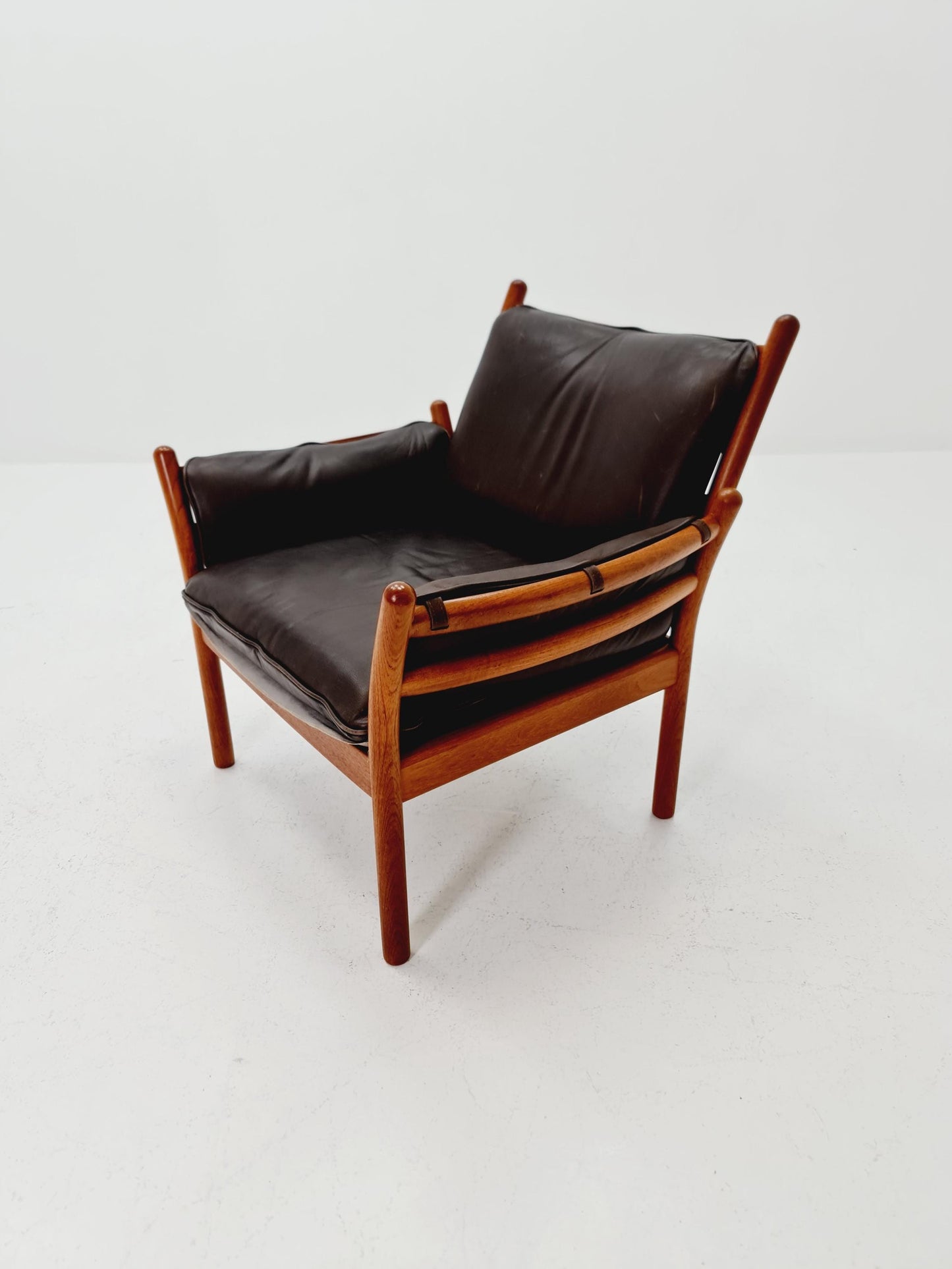 Mid century easy lounge chair by Illum Wikkelso 'Genius' For Silkborg Denamrk 1960s,