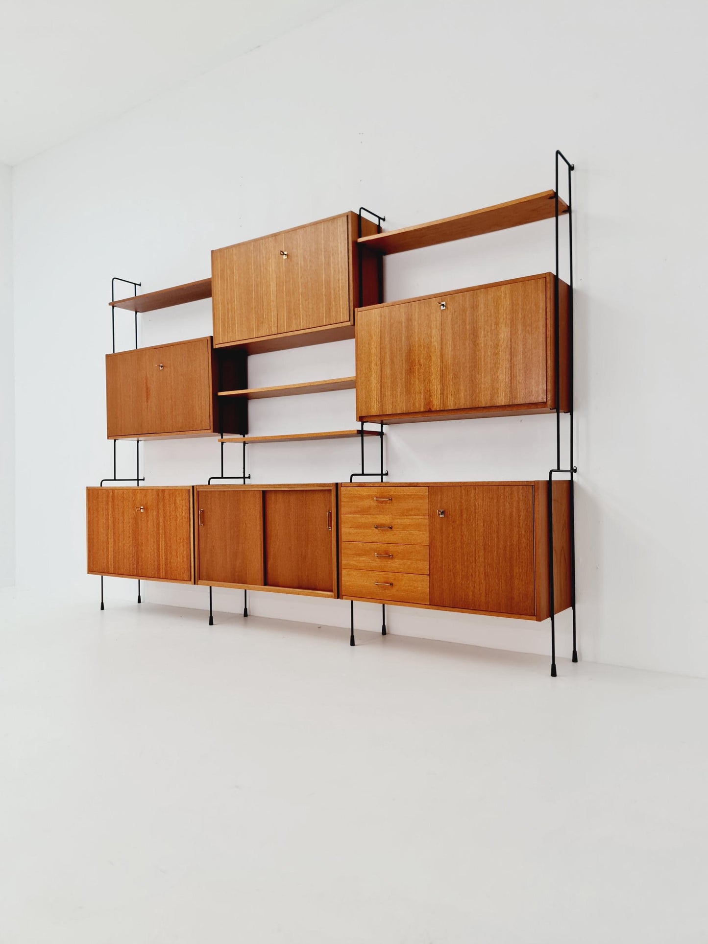 Mid century Teak shelving unit by Hilker for Omnia, Germany 1960s