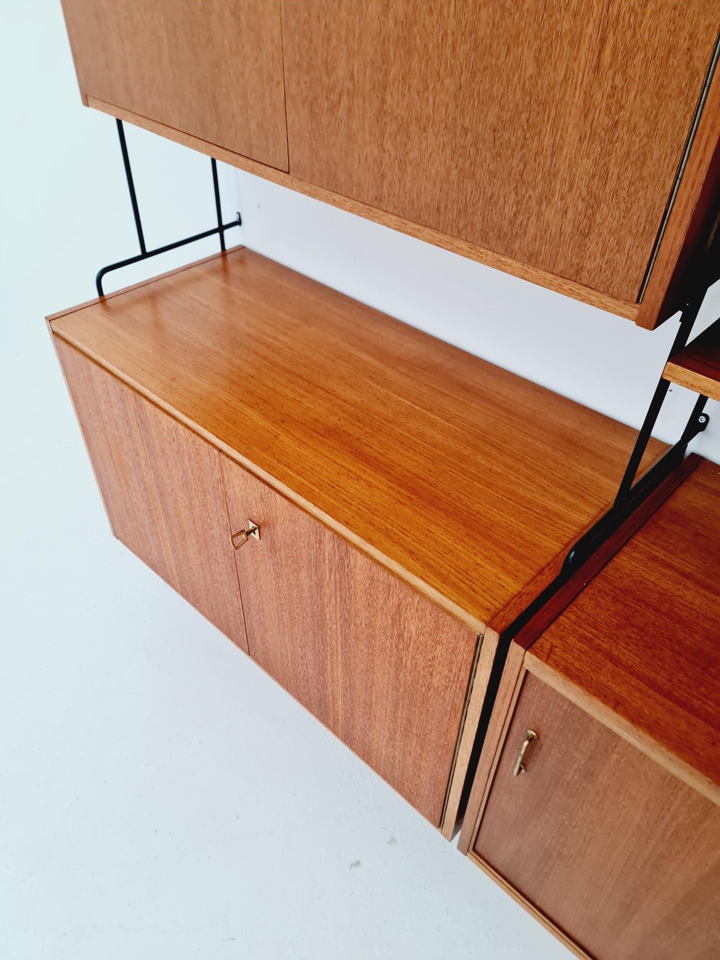 Mid century Teak shelving unit by Hilker for Omnia, Germany 1960s