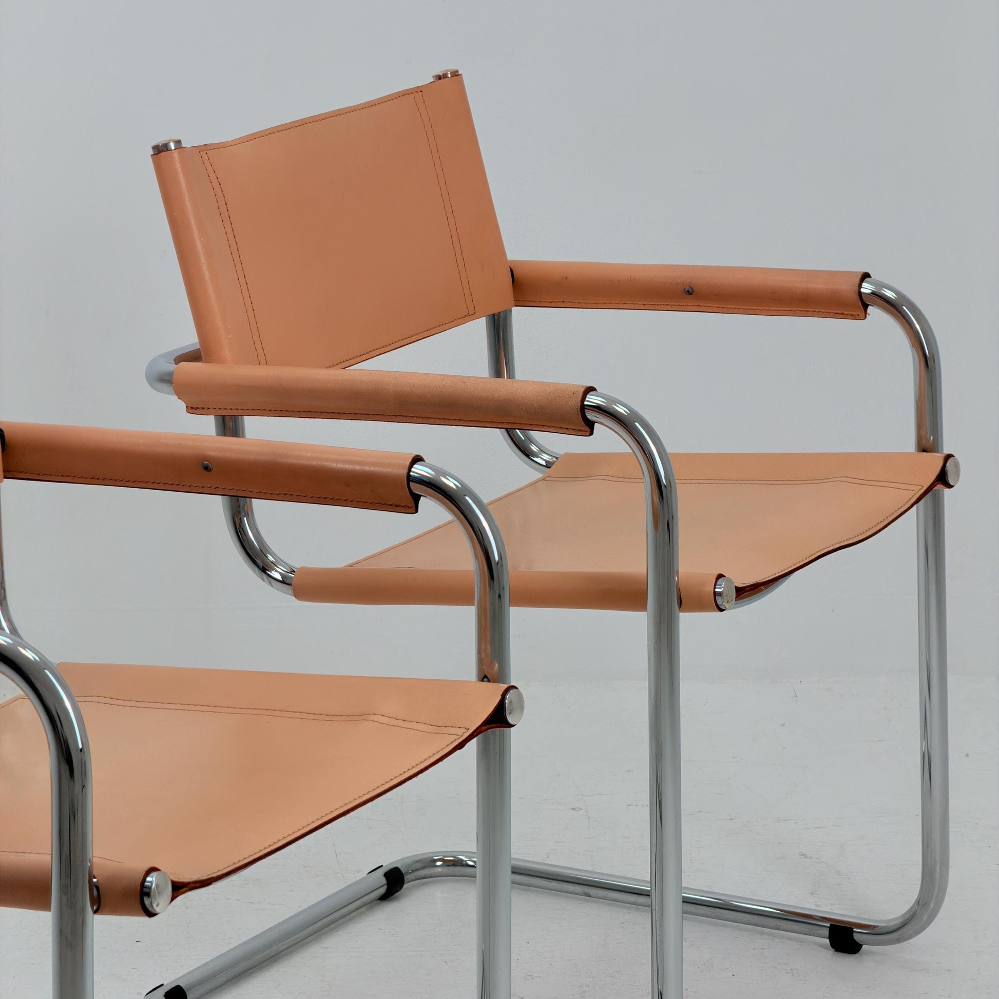 Set of 10 Mid century Bauhaus B34 Tan leather cantilever armchair by Mart Stam italy 1980s