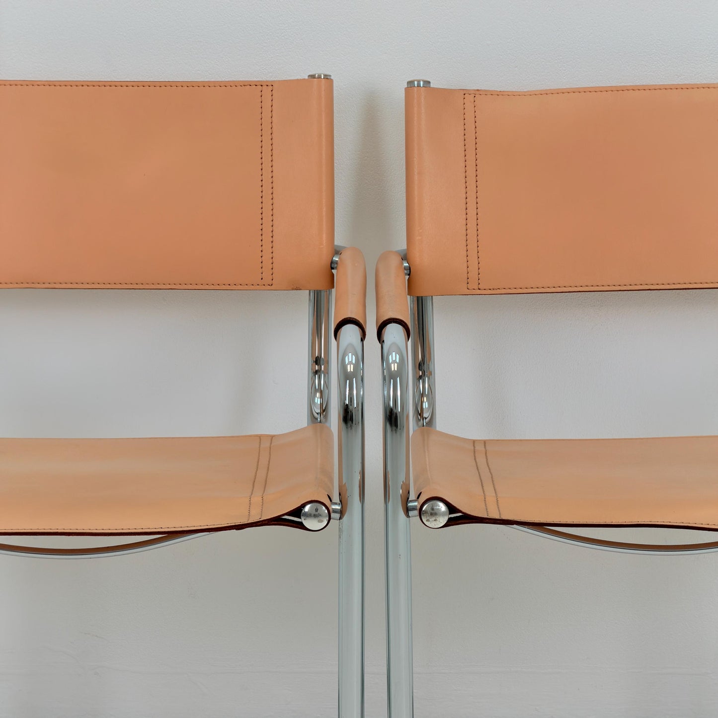 Set of 2 Mid century Bauhaus B34 Tan leather cantilever armchair by Mart Stam italy 1980s