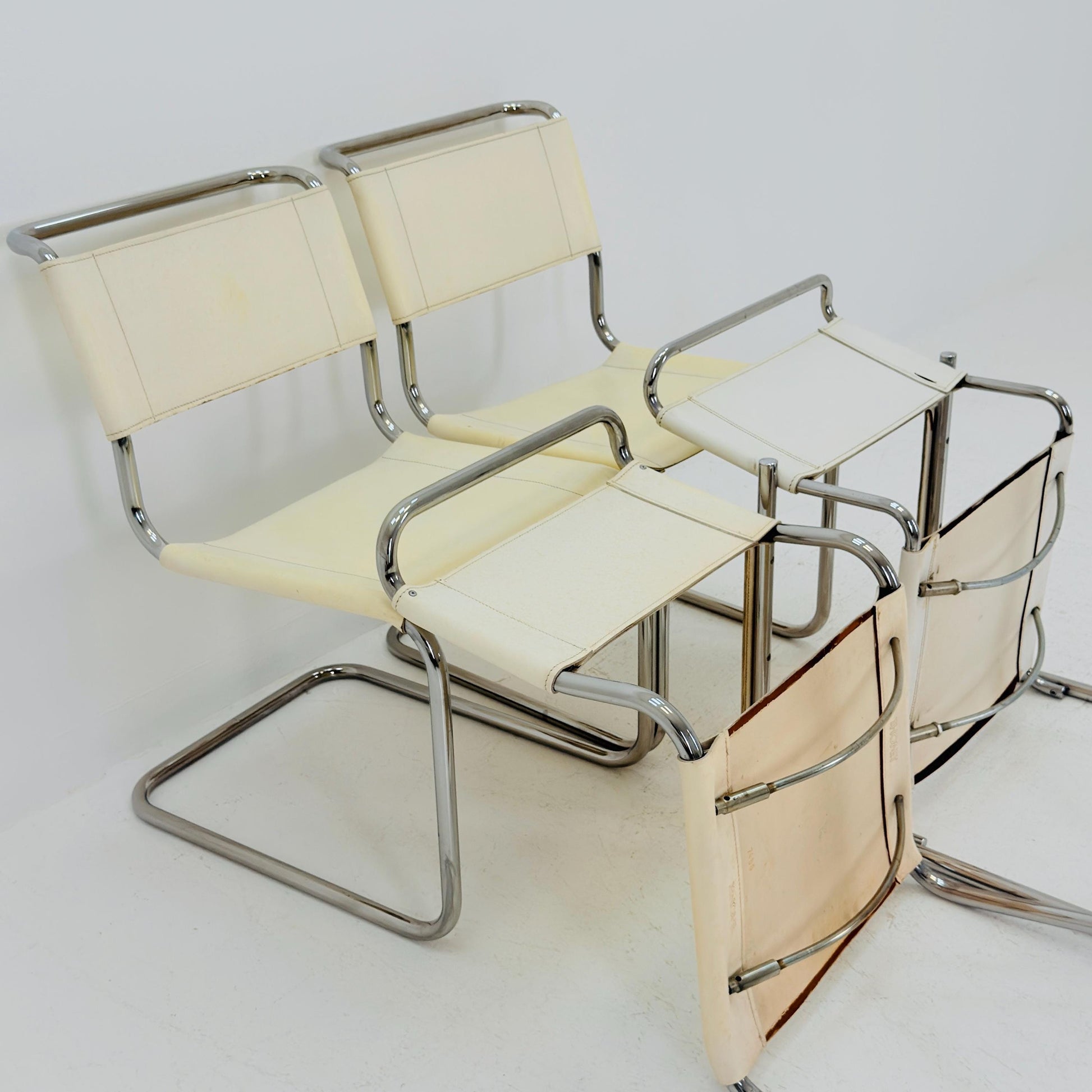 Set of 4 Vintage Thonet S33 & S34 Bauhaus Cantilever Chairs – White Leather – Germany, 1980s